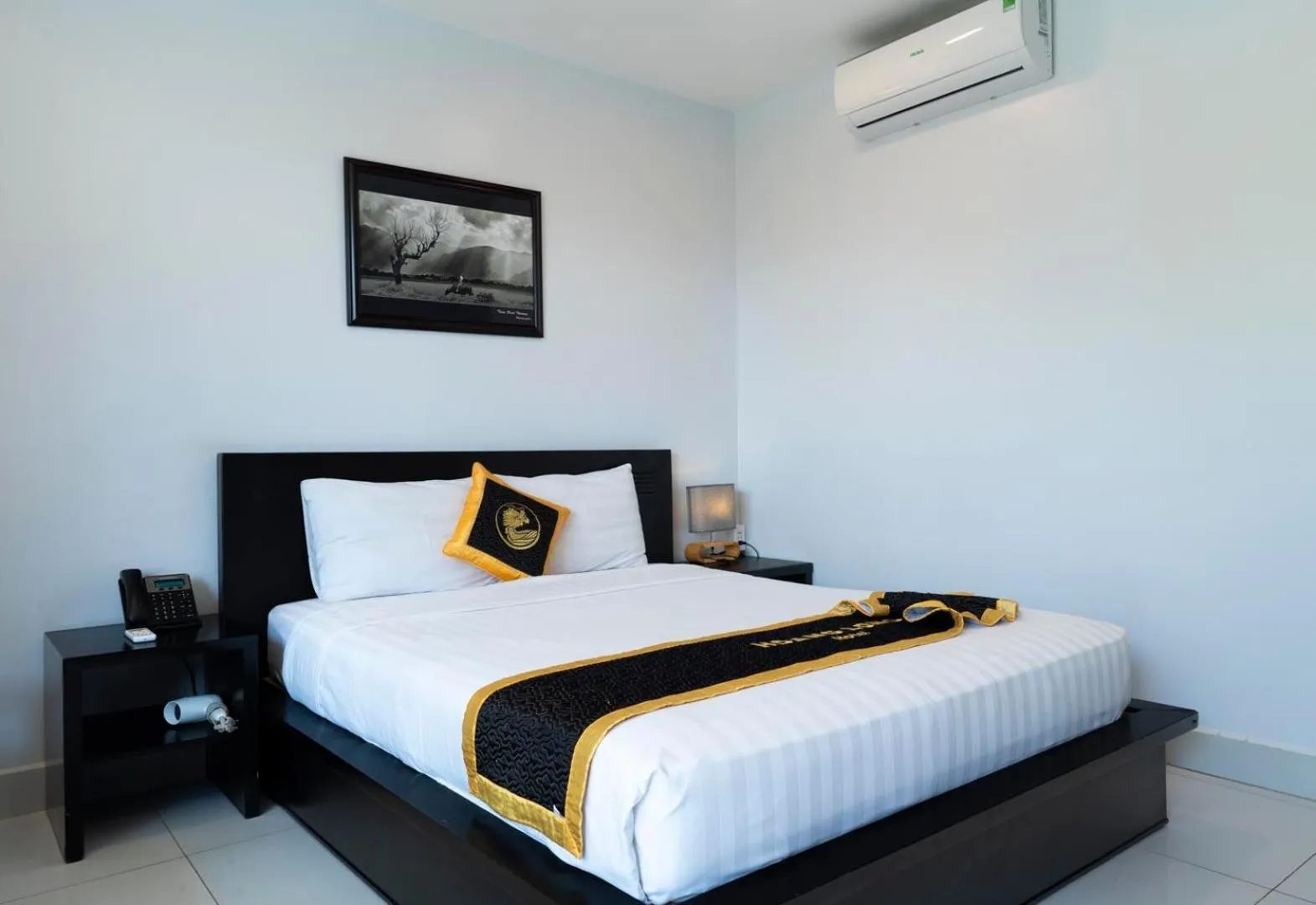 Bed in Hoang Long Hotel Phan Thiết