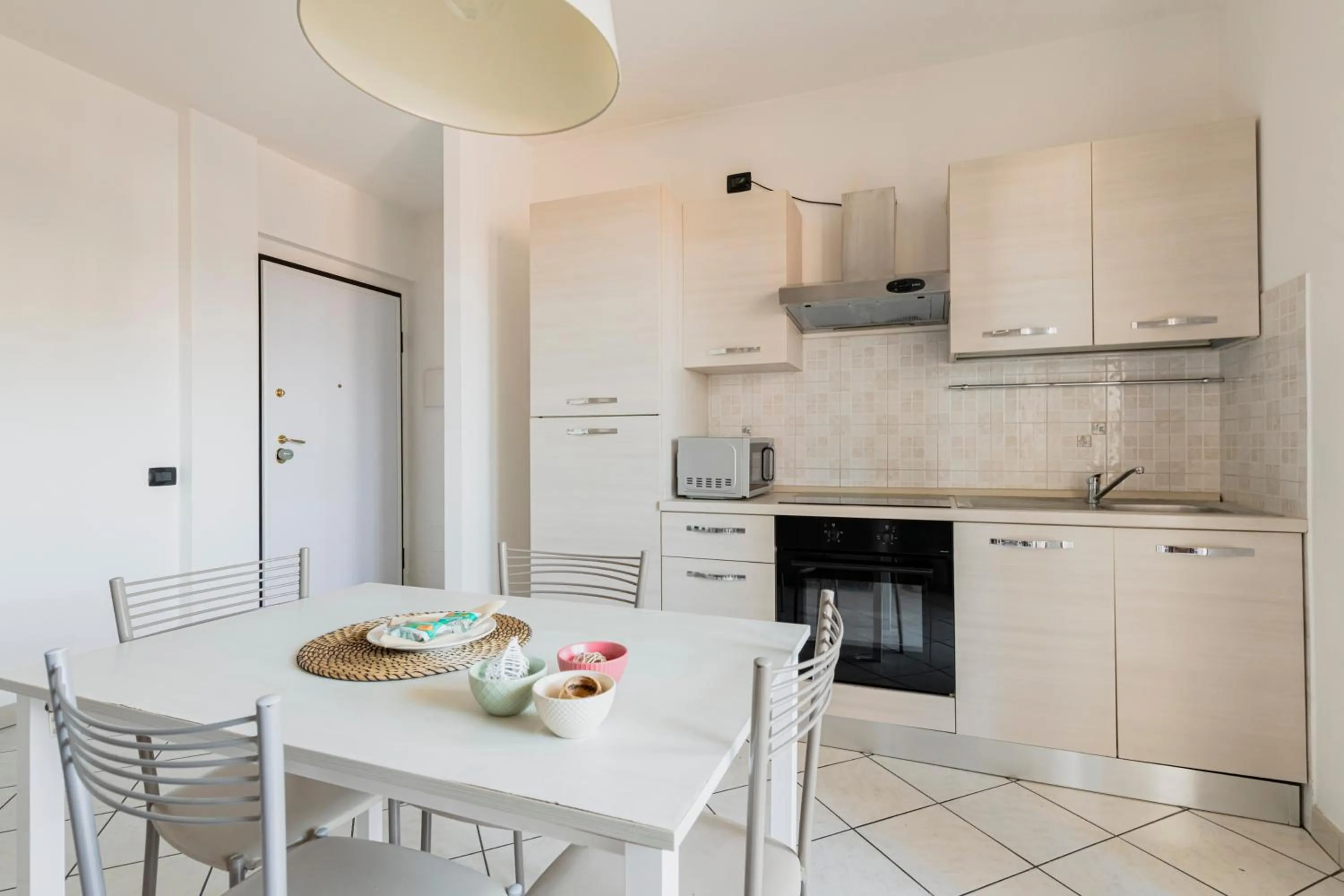 Photo of the whole room in HQ Aparthotel Milano Inn - Smart Suites