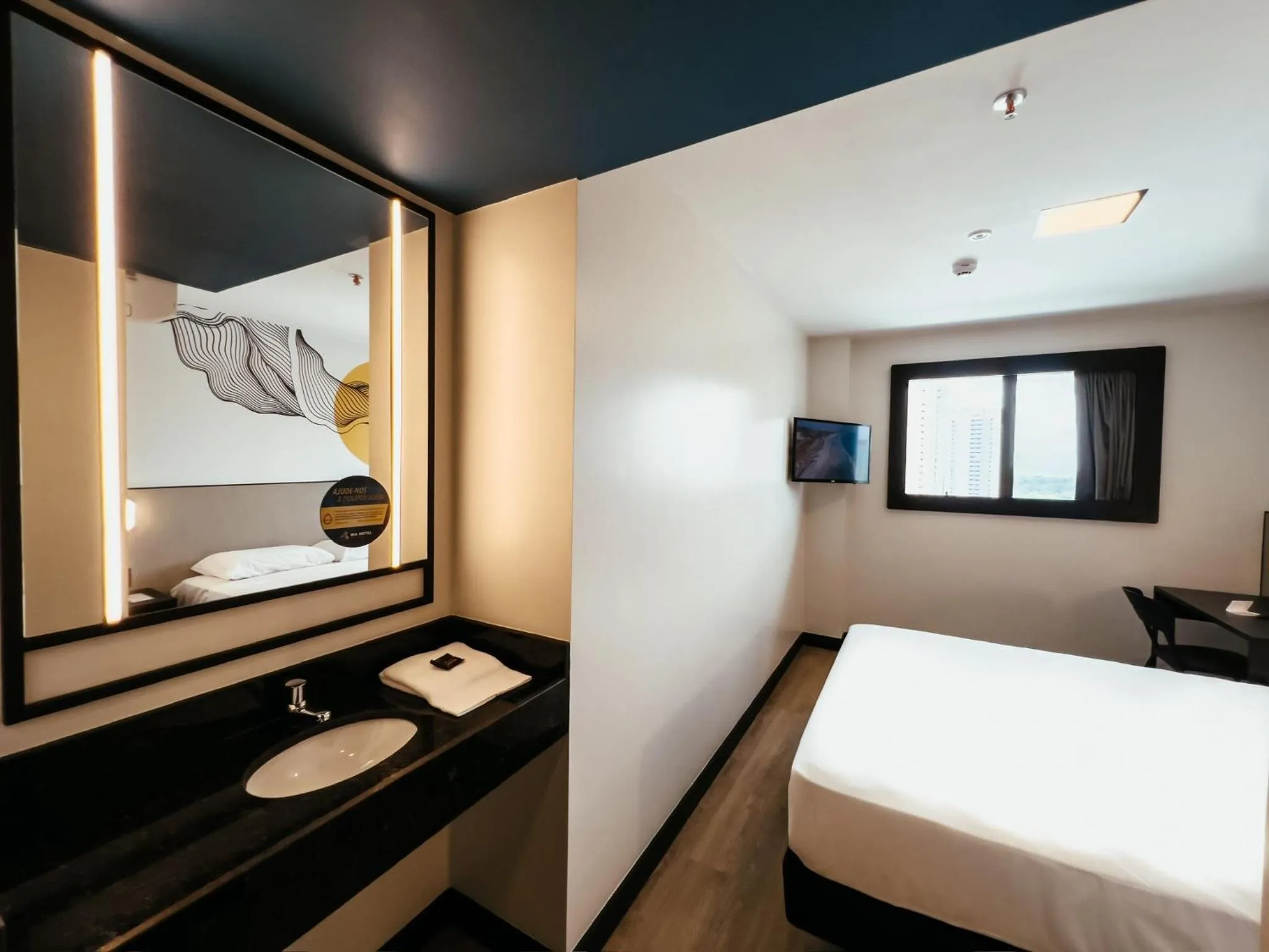 Bedroom, Bed in WA HOTEL FORTALEZA