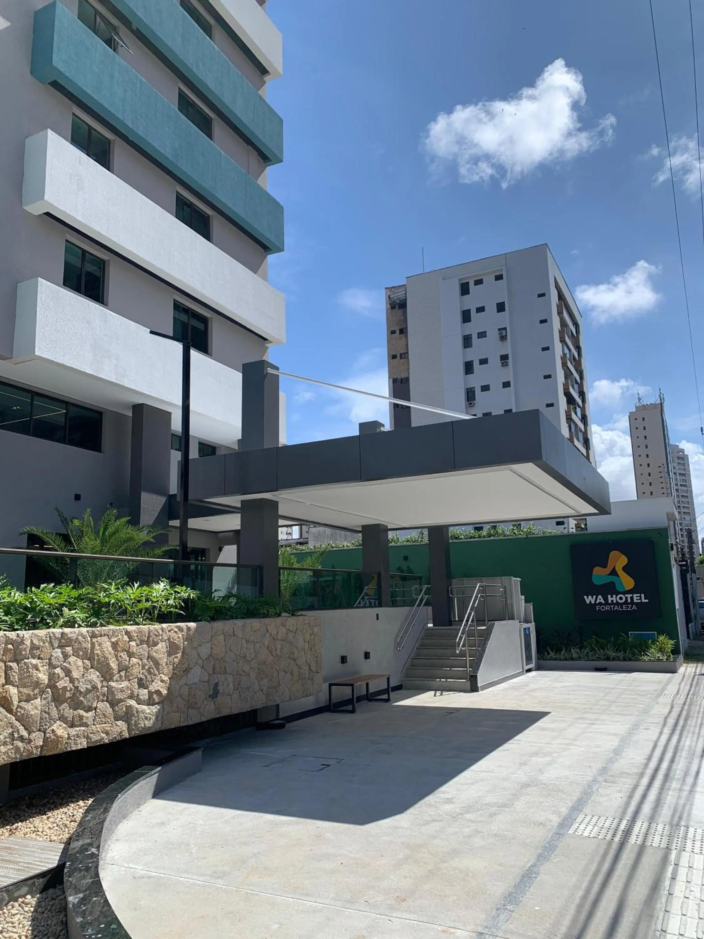 WA HOTEL FORTALEZA