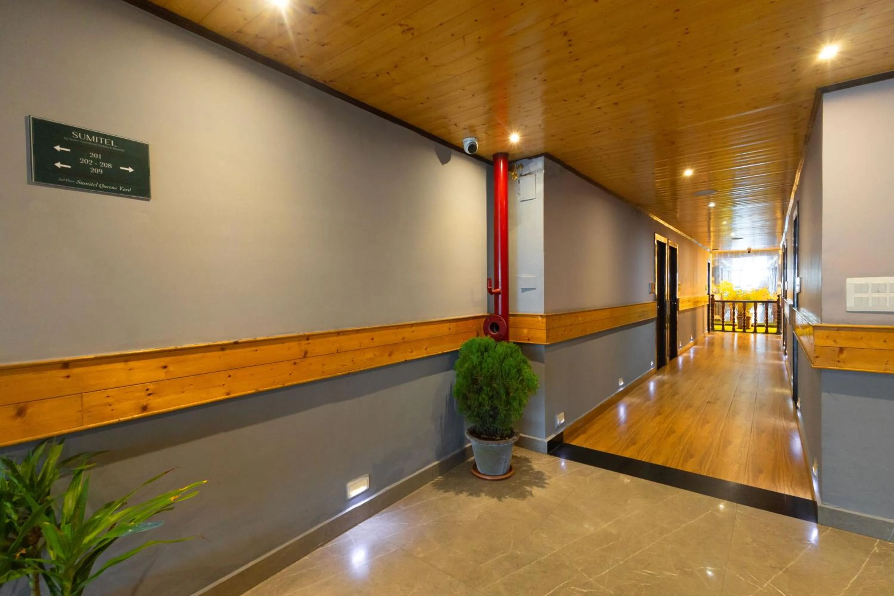 acessibility in Sumitel Queens Yard