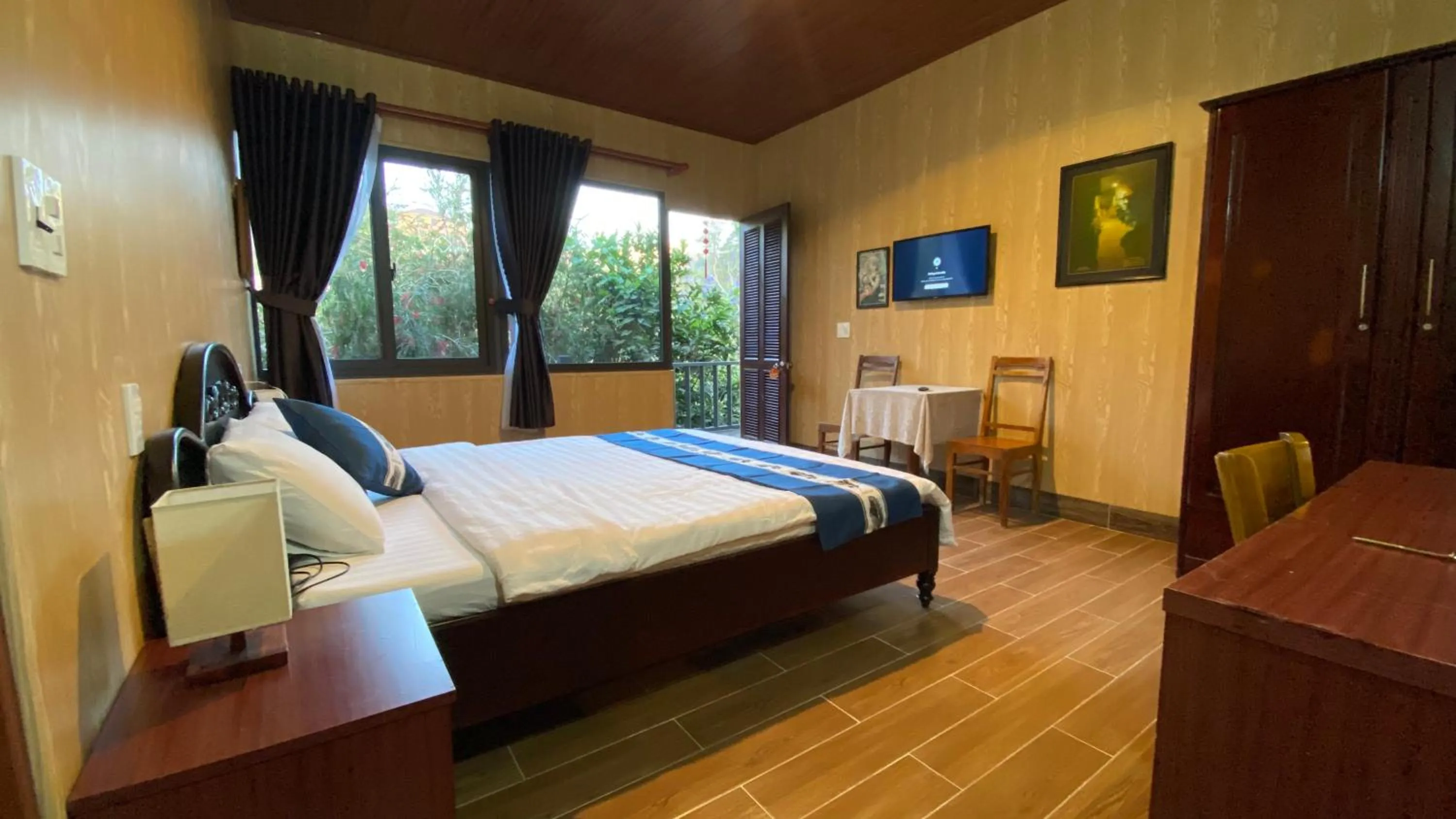 Garden view, Bed in Malá home & coffee