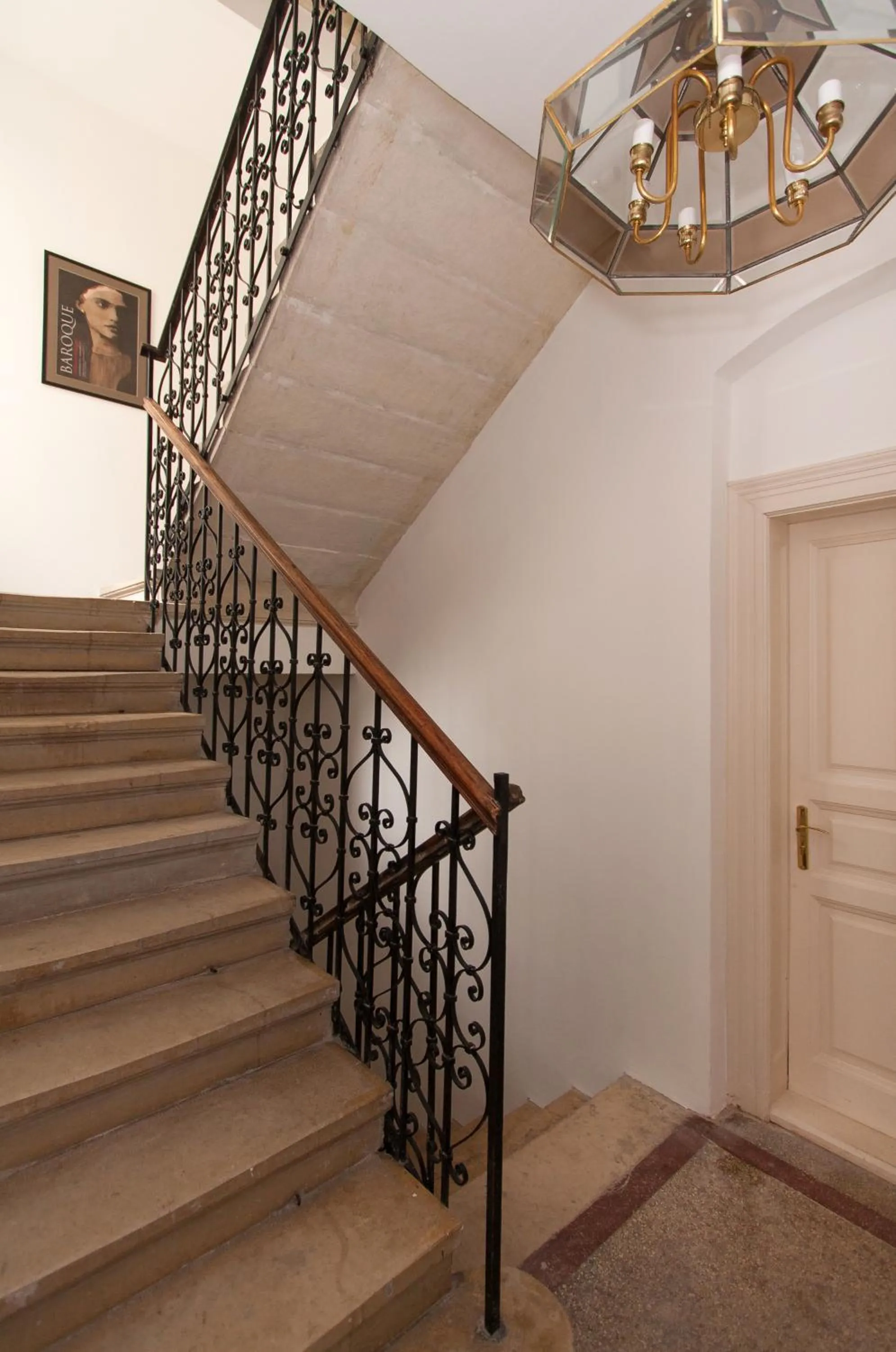 Facade/entrance in Camino Home