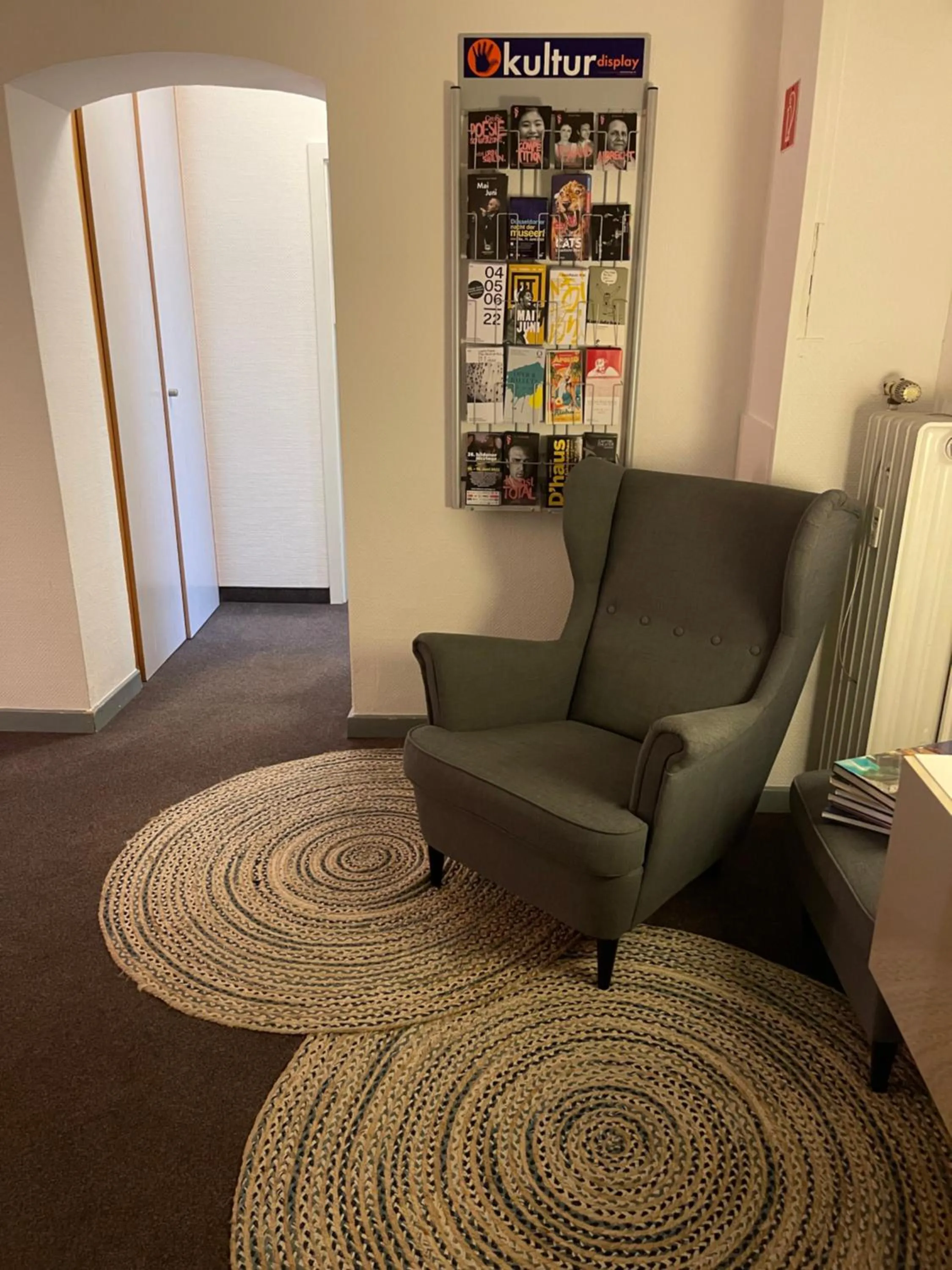 Property building in MAX Hotel Düsseldorf Self-Check-in