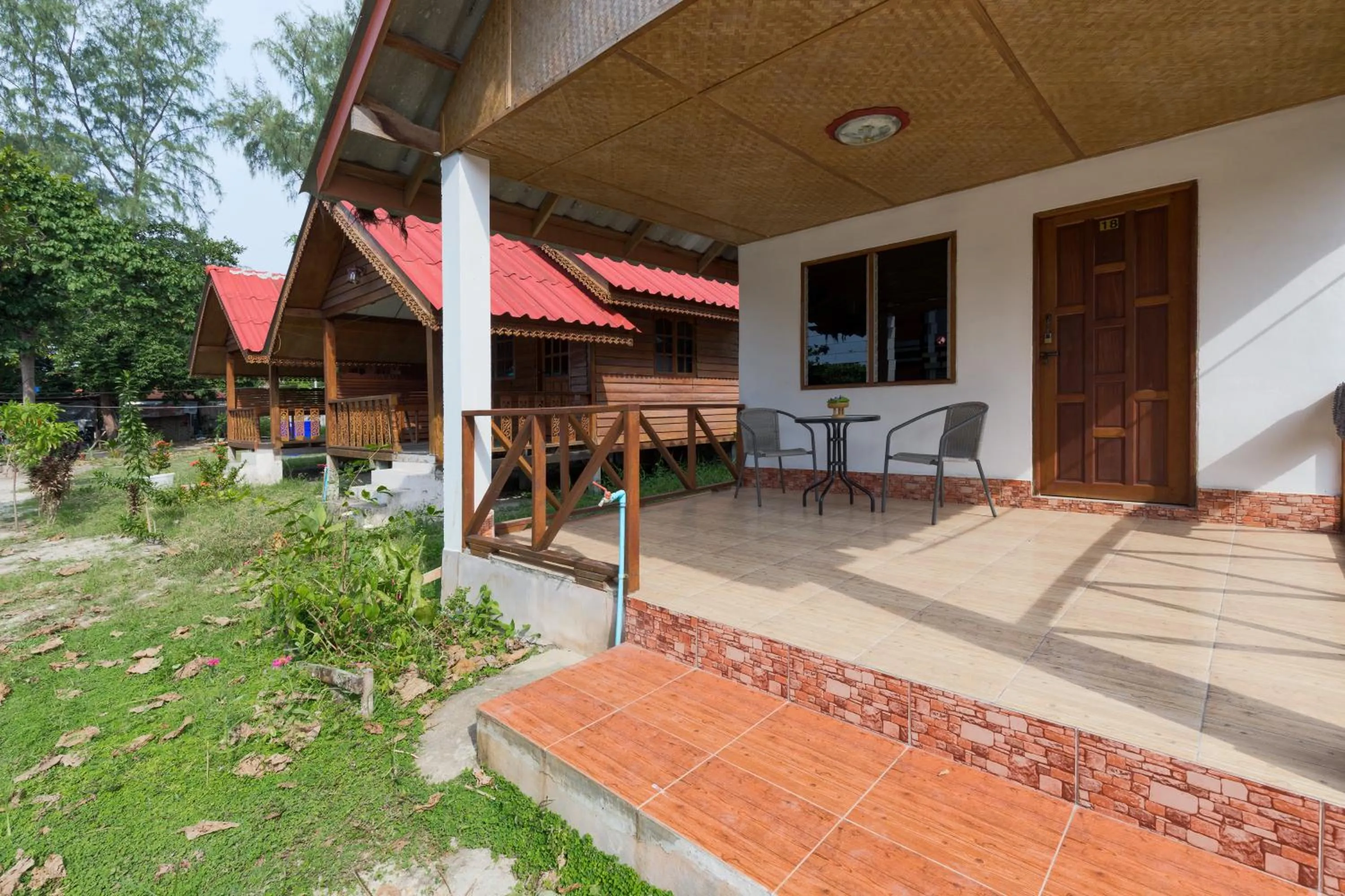 Balcony/Terrace in Family Song Koh Lipe