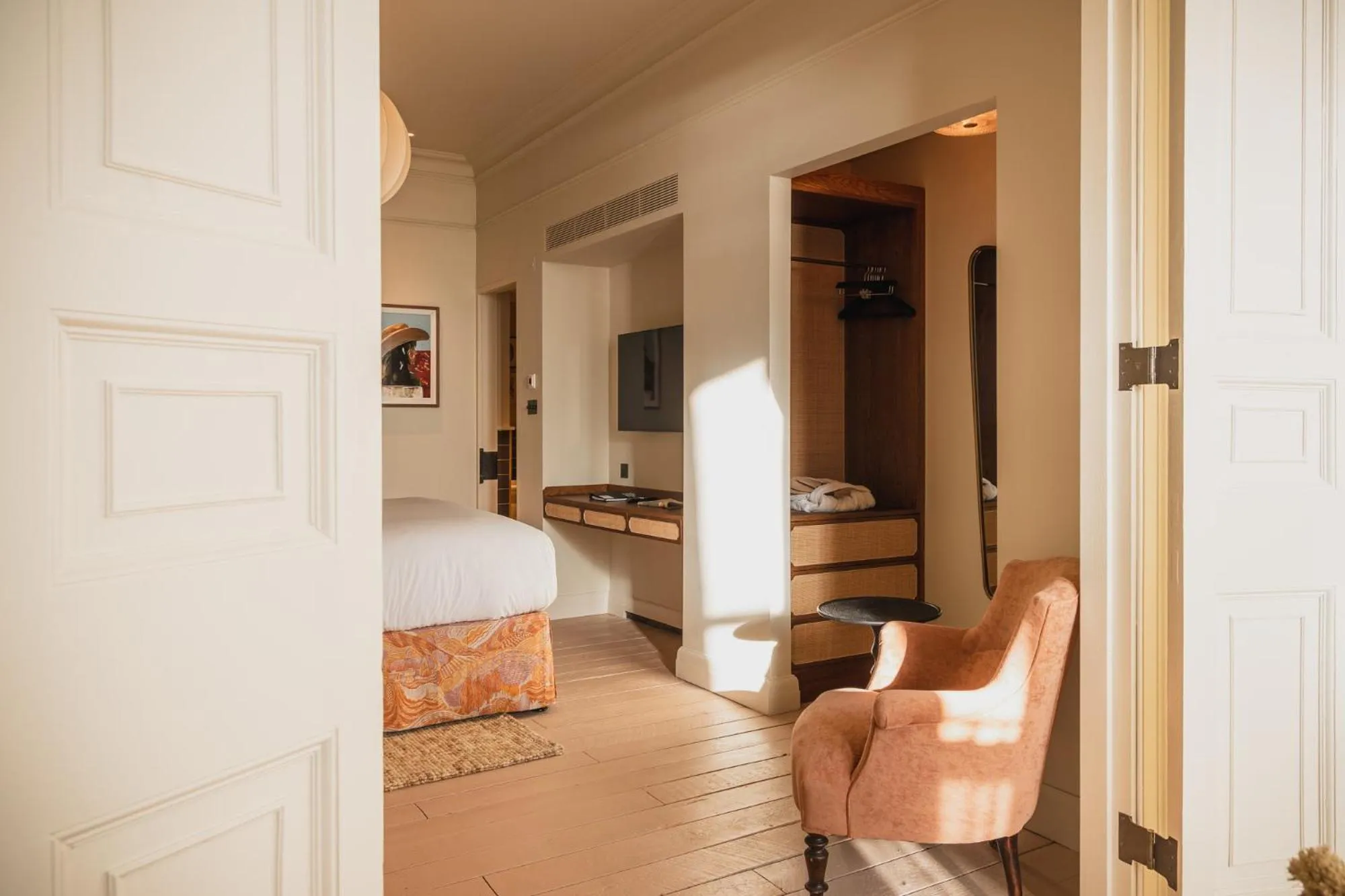 Bed in No.124 by GuestHouse, Brighton