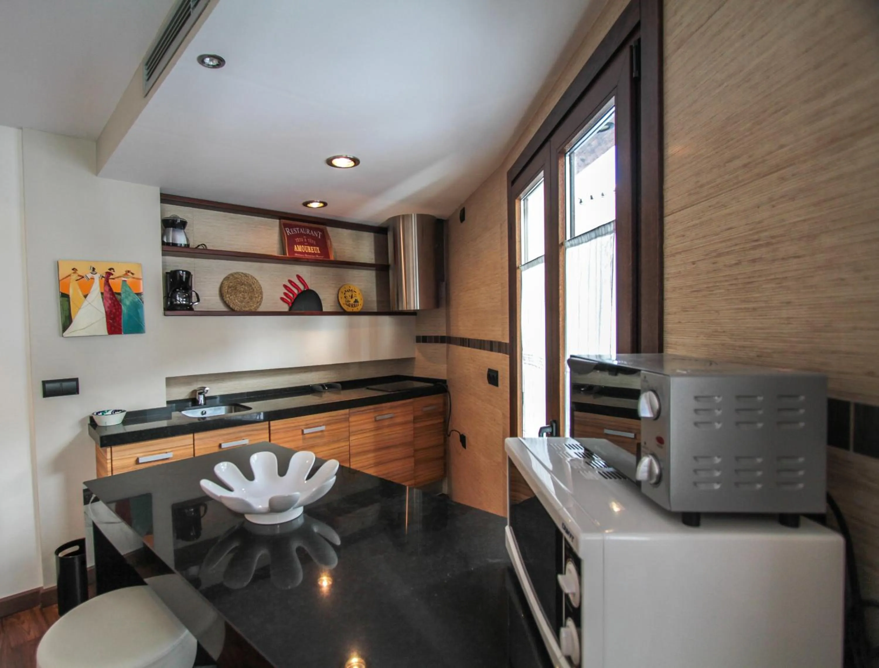 Kitchen or kitchenette in Apartamentos Turísticos Aguas de Viznar