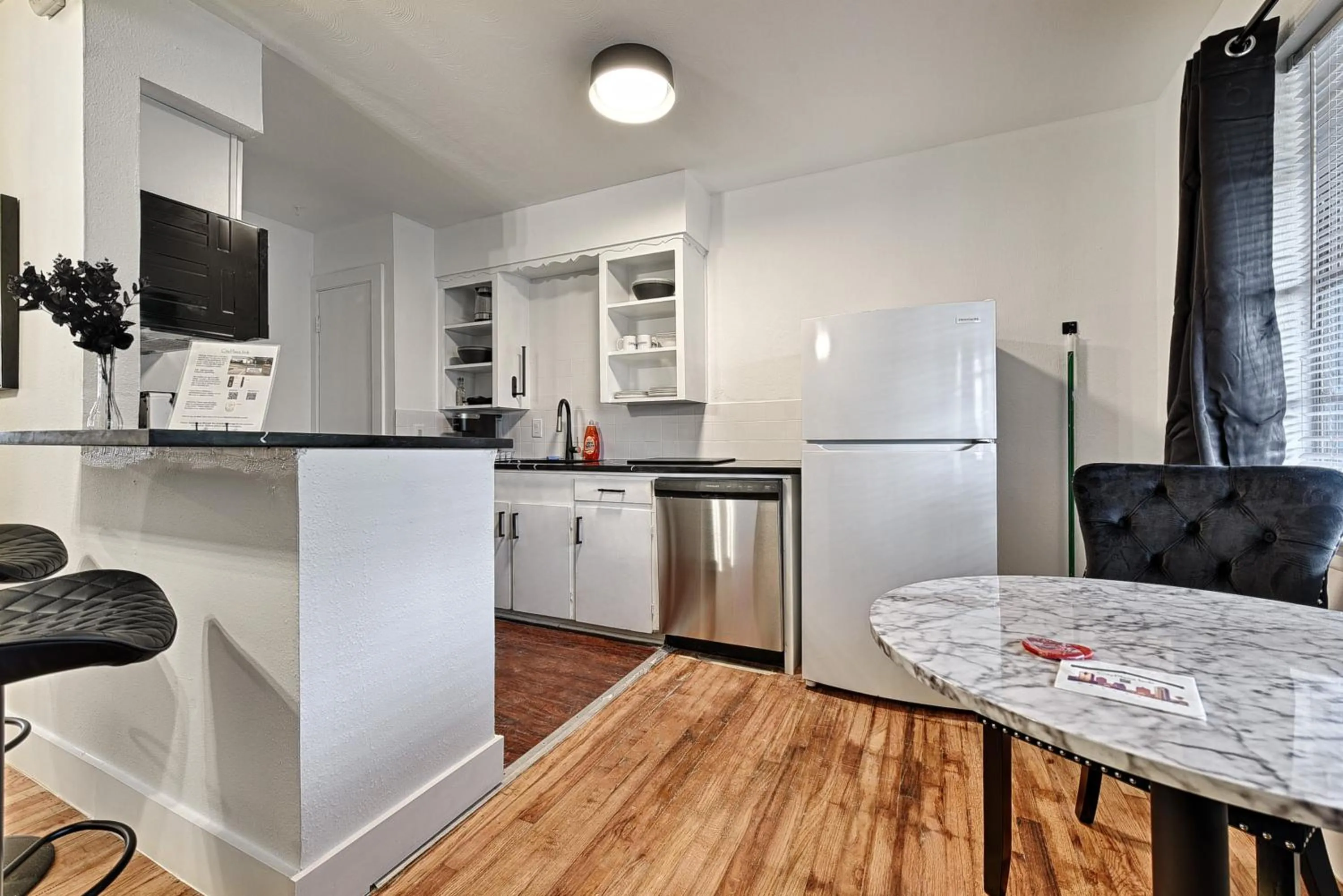 Kitchen or kitchenette in CityPlace bnb Aparthotel