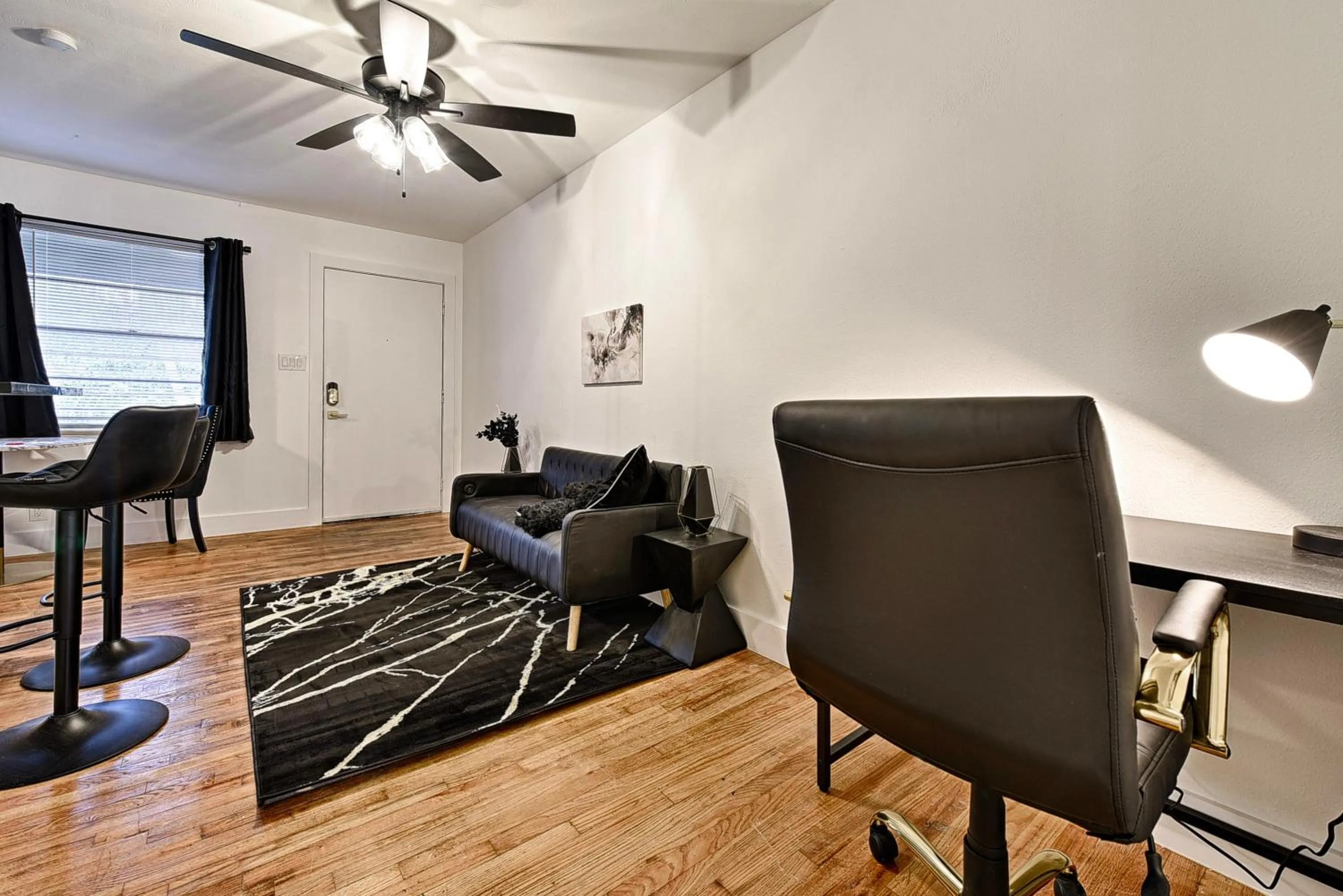 Living room in CityPlace bnb Aparthotel