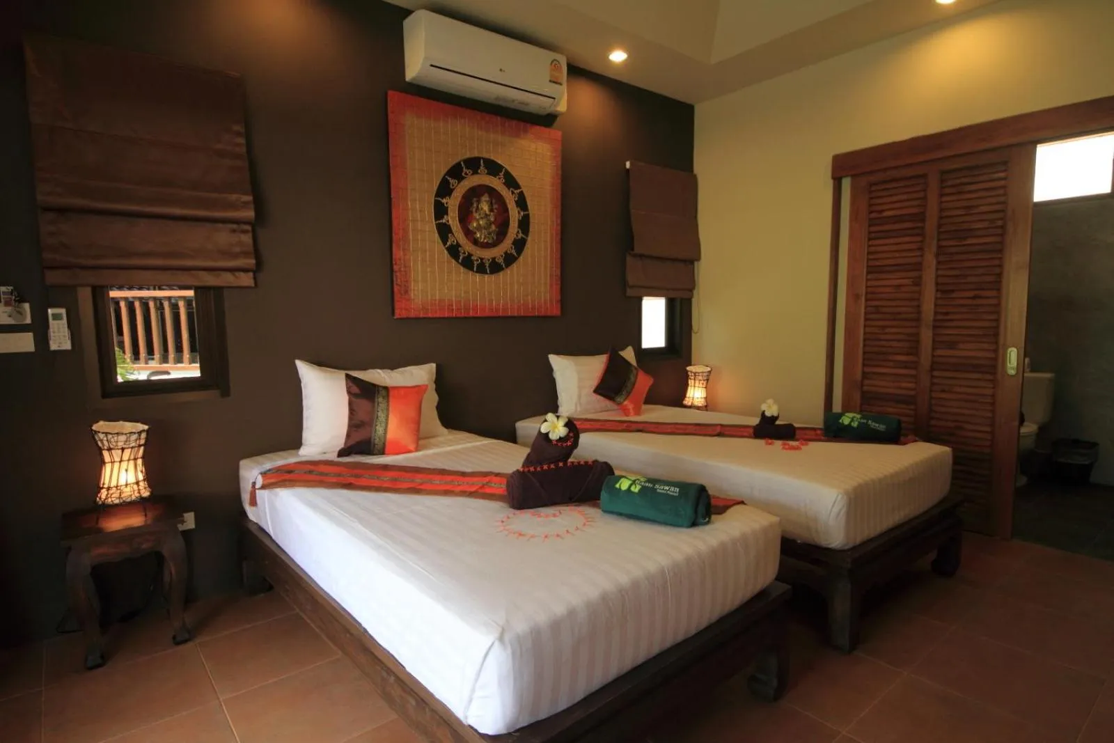 Photo of the whole room, Bed in Baan Sawan Samui Resort