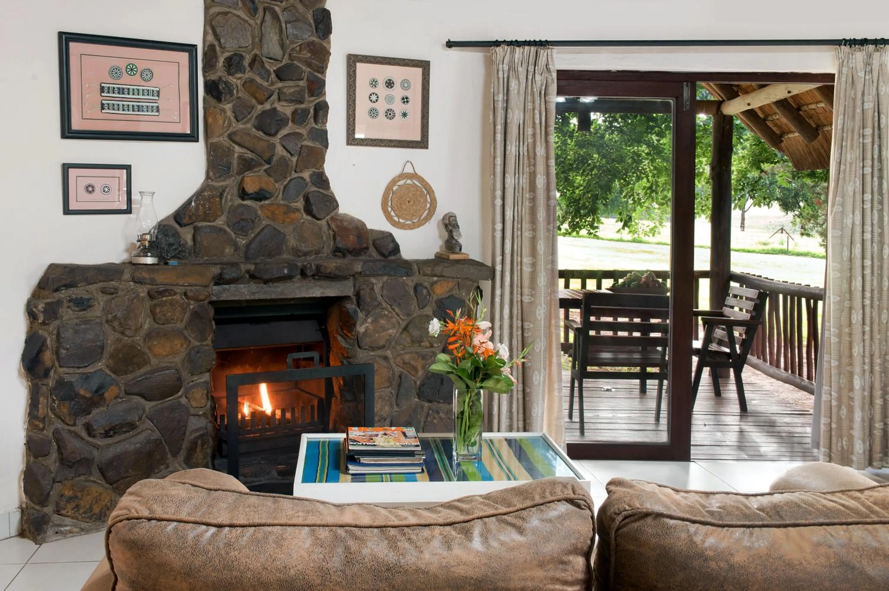 Patio in Ardmore Guest Farm