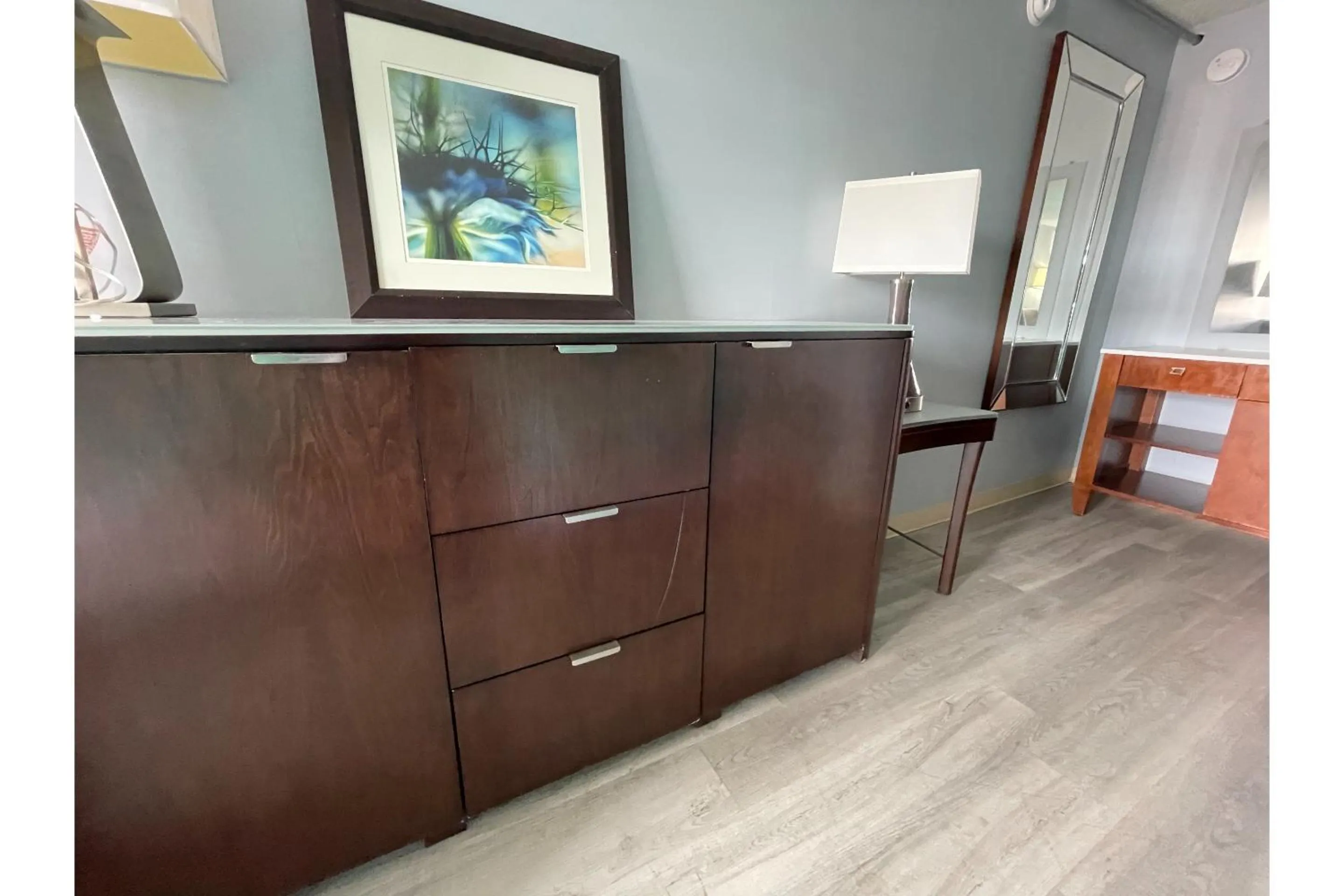 Area and facilities in Lamplighter Inn by OYO Charlotte Airport Area