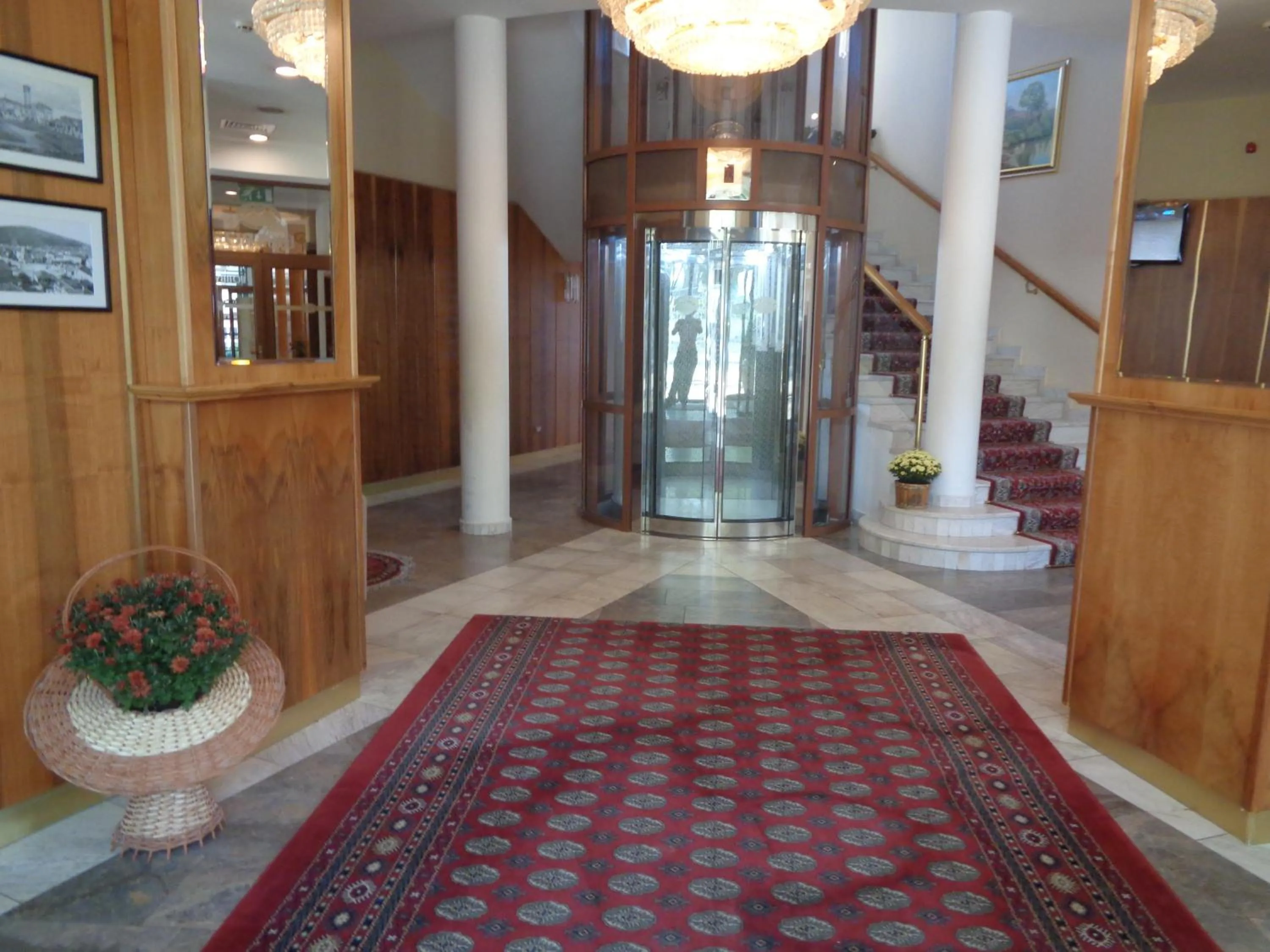 Lobby or reception in Hotel Park Central