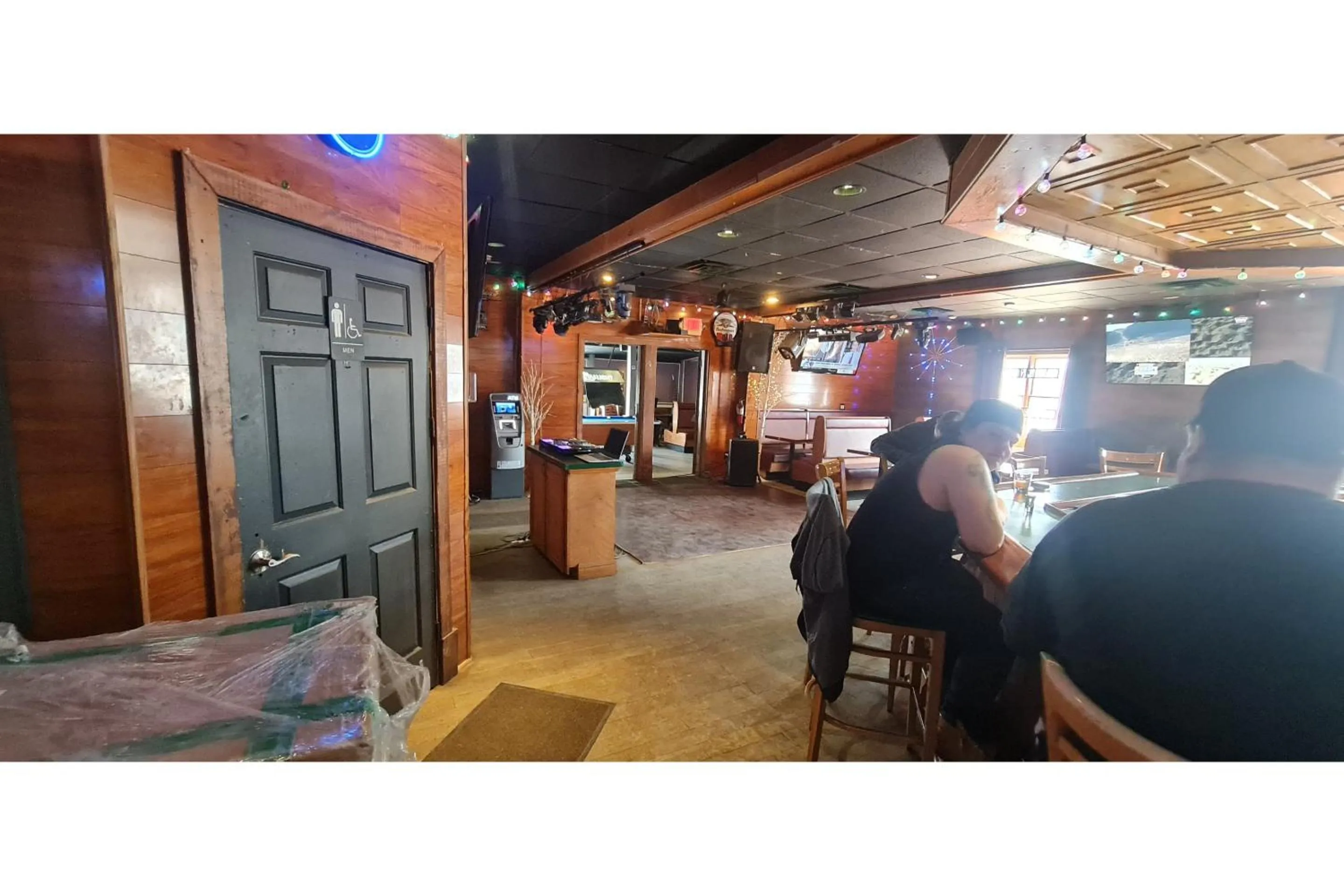 Restaurant/places to eat in Werry's Cottages Motel & Pub by OYO East Stroudsburg Poconos