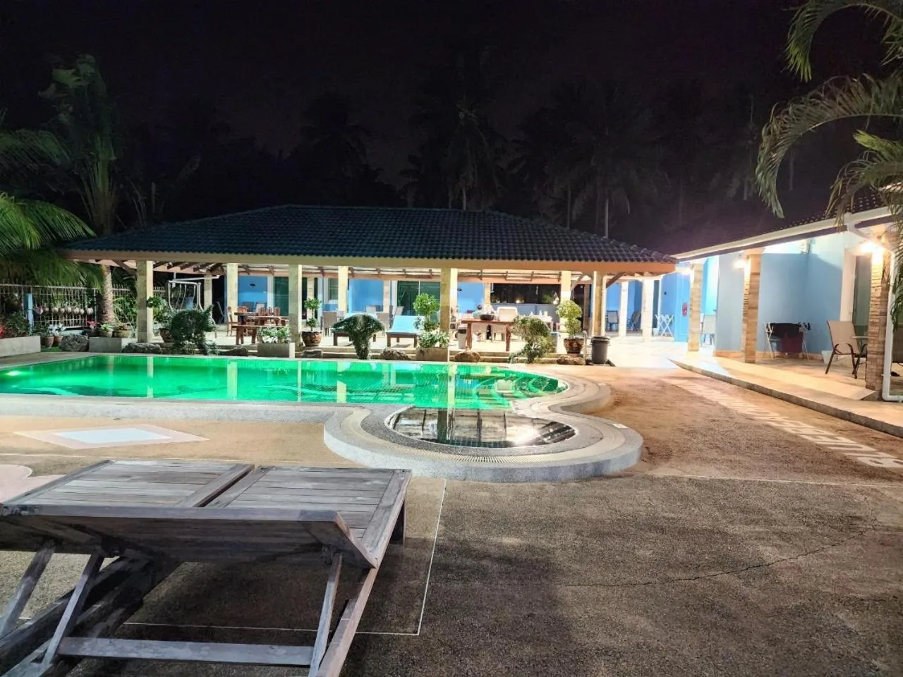 Property building in Blue Beach Bungalow