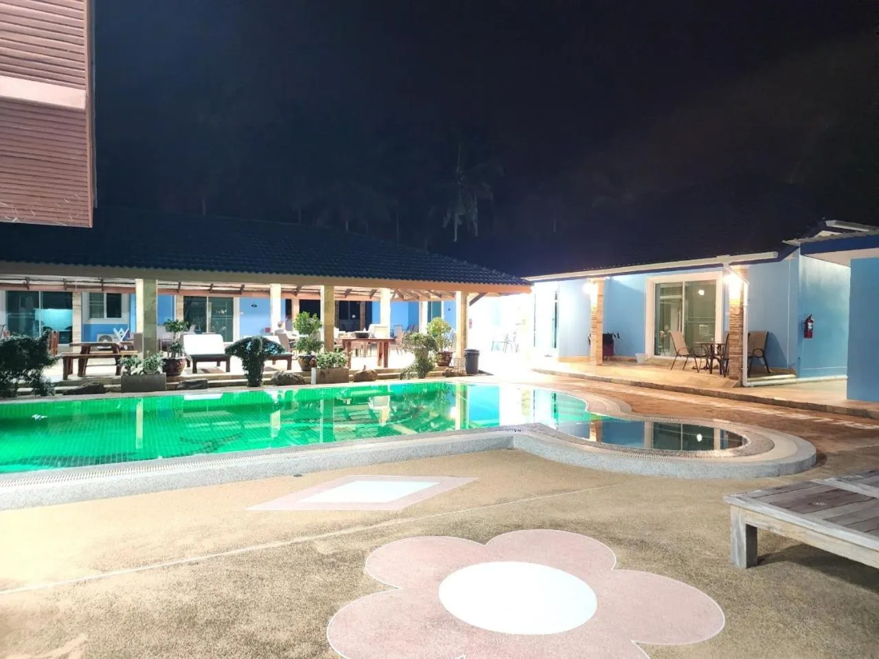 Night in Blue Beach Bungalow