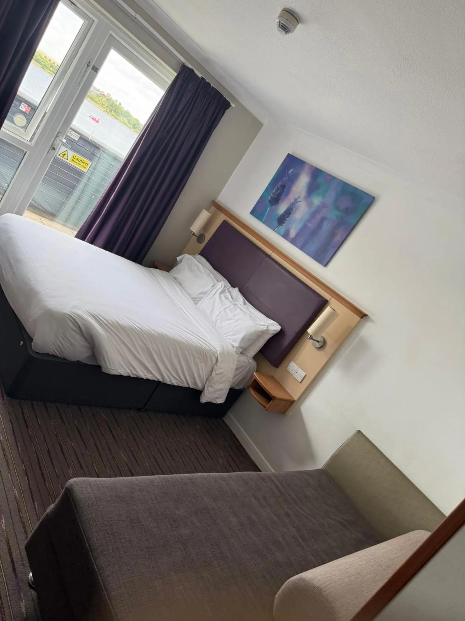 Bed in The Willen Lodge Hotel