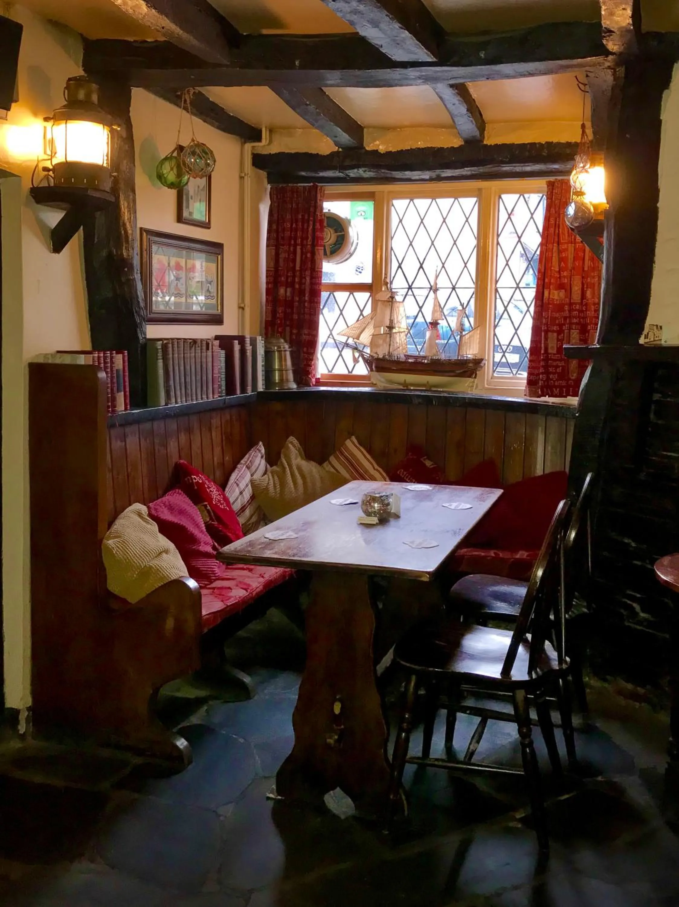 Lounge or bar in Jolly Sailor Inn