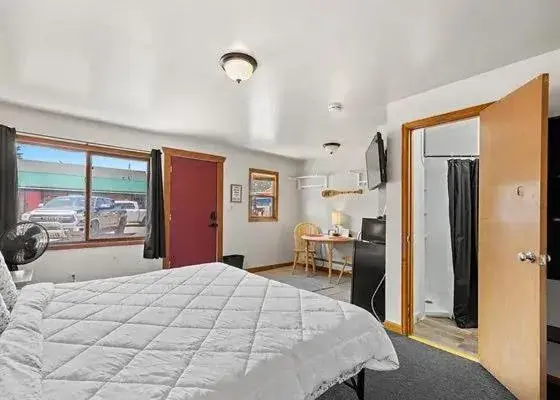 Standard King Room in Lift Landing Standard King Room in Lift Landing