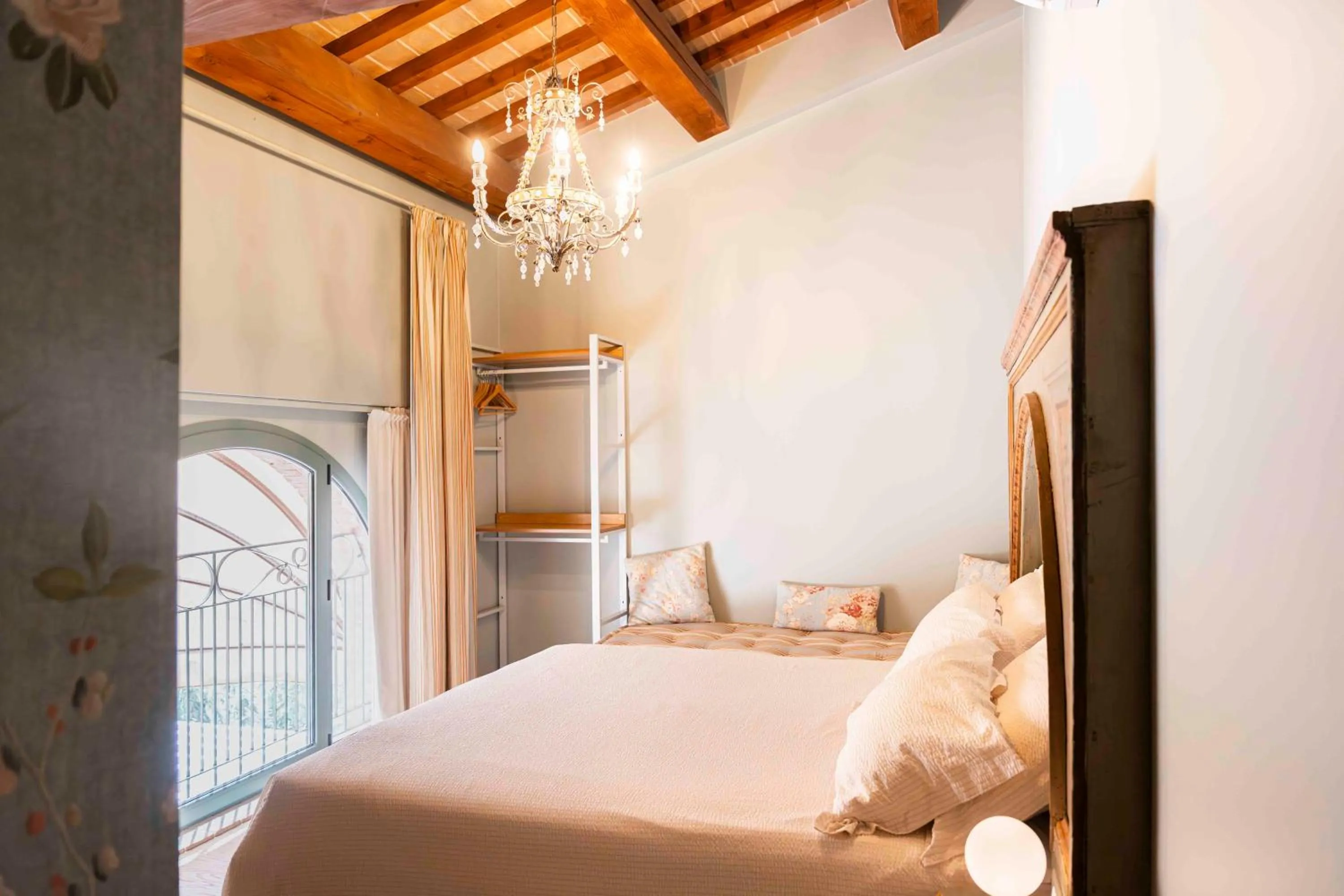 Bed in Tenuta Saiano Resort