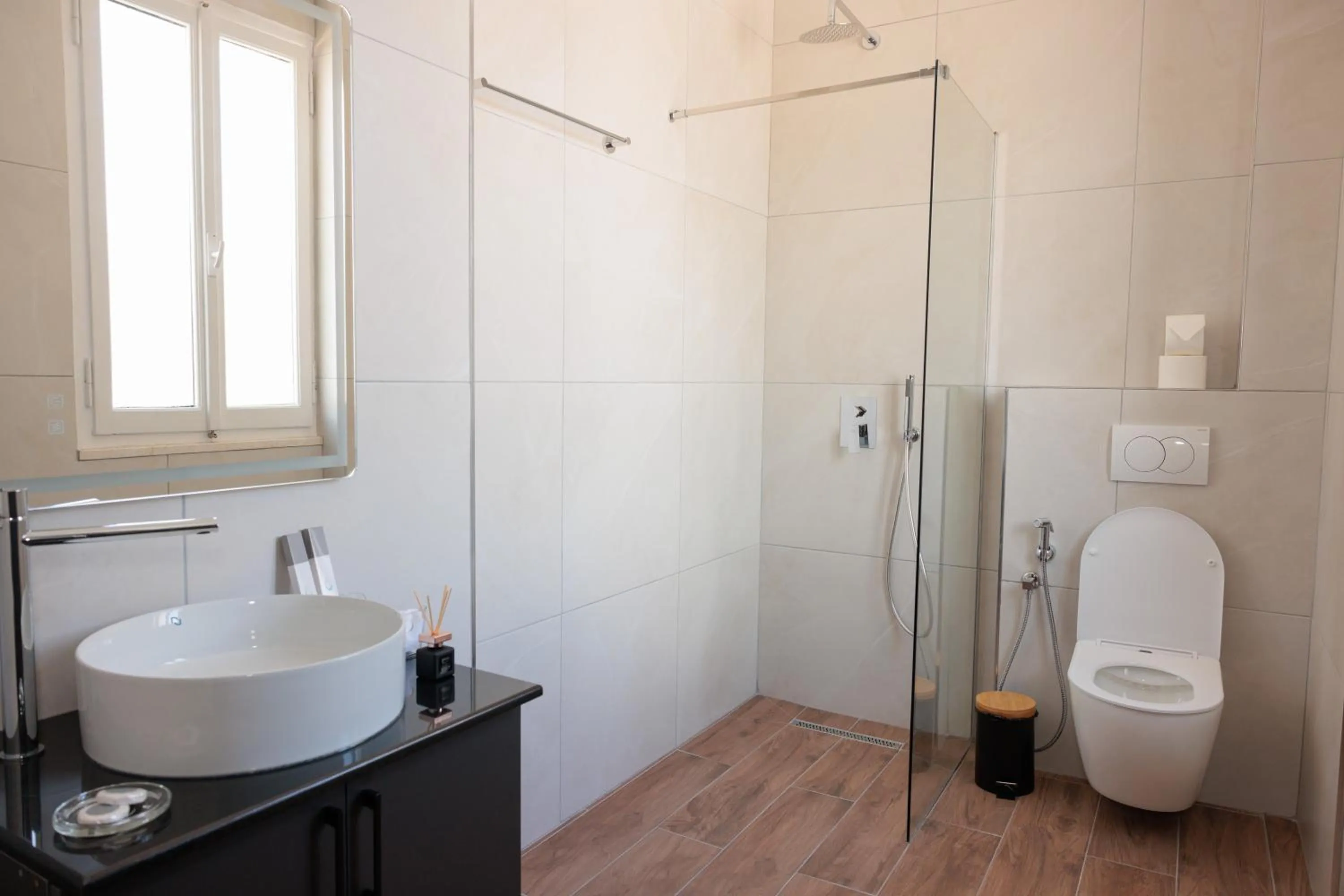 Shower in Hotel Bel Ami Tirana