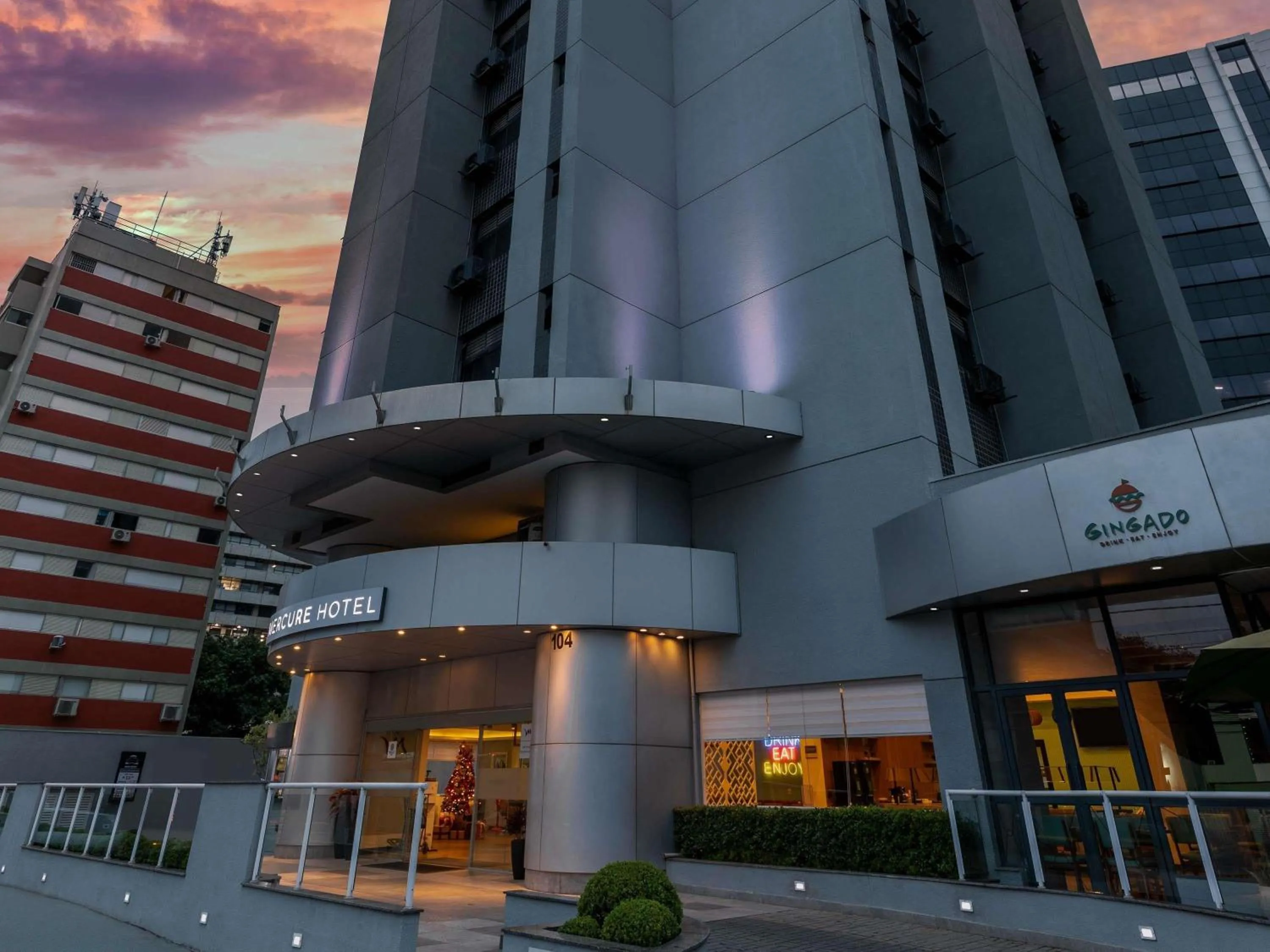 Property building in Mercure São Paulo Nações Unidas