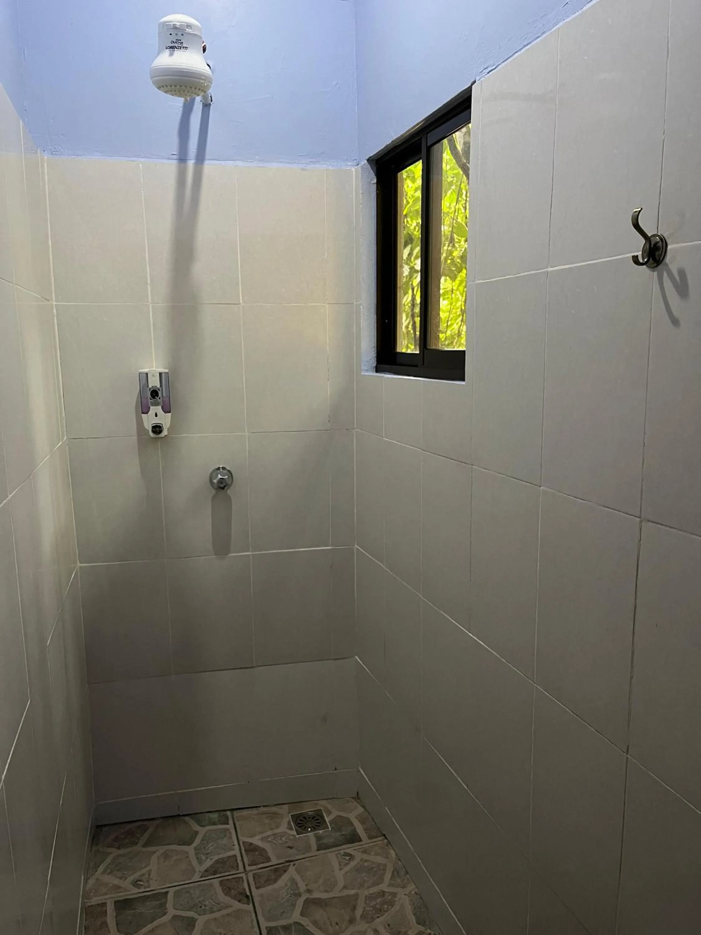 Shower in Recreo Verde Hot Springs & Spa