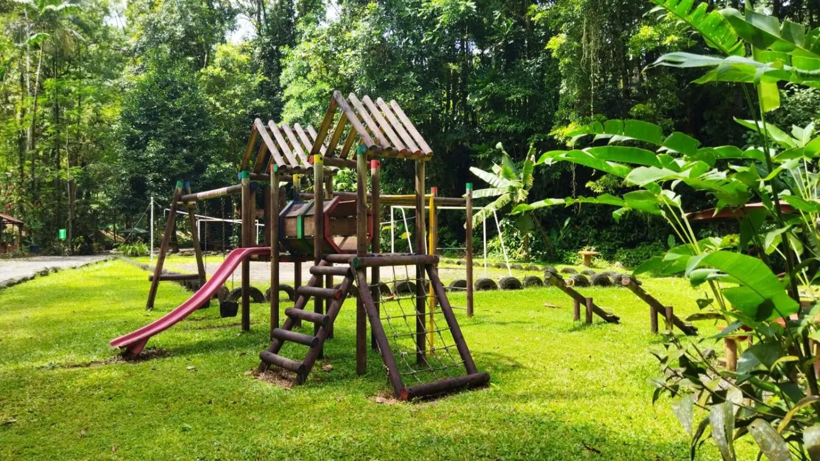 Property building in Recreo Verde Hot Springs & Spa