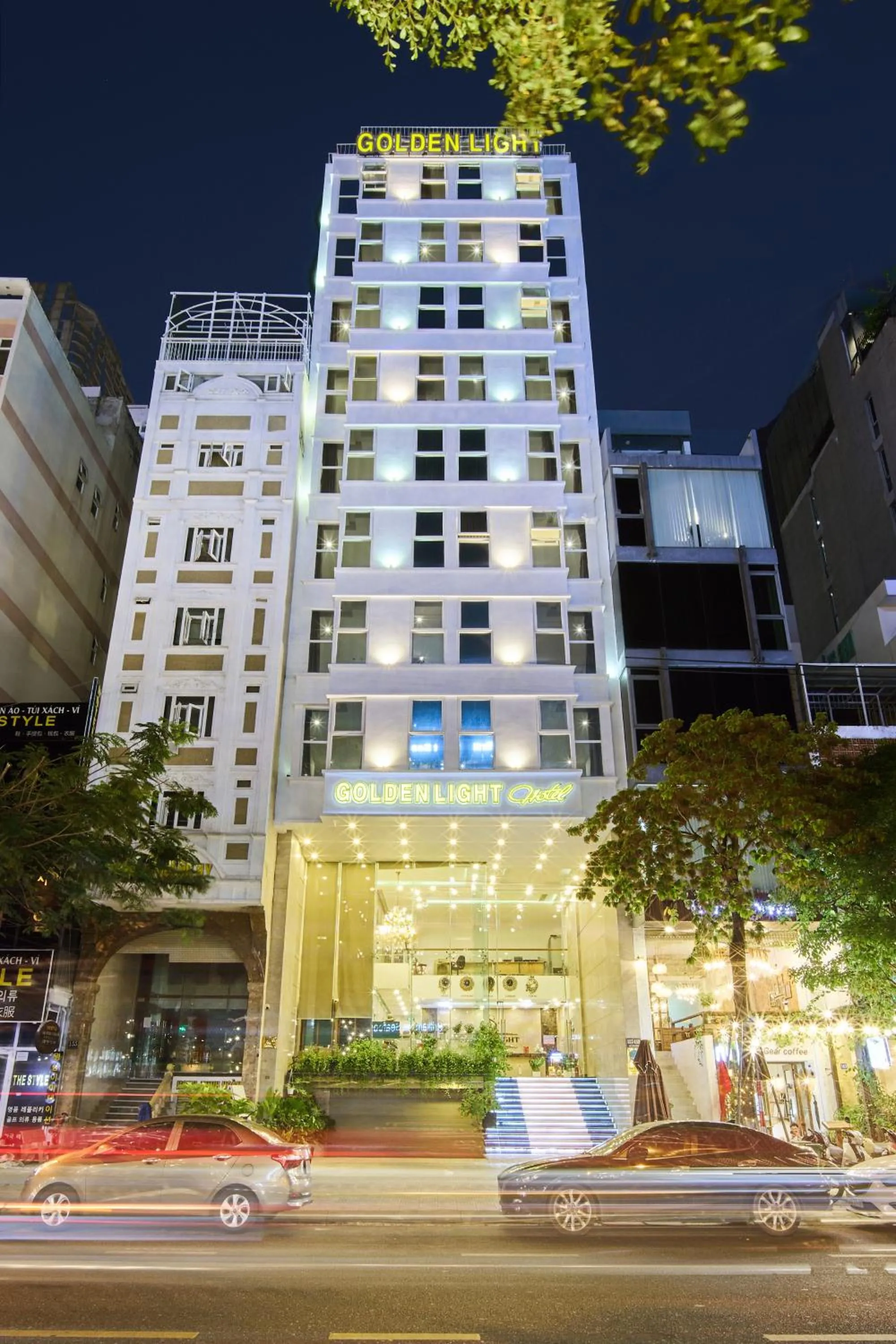Property building in Golden Light Da Nang Hotel