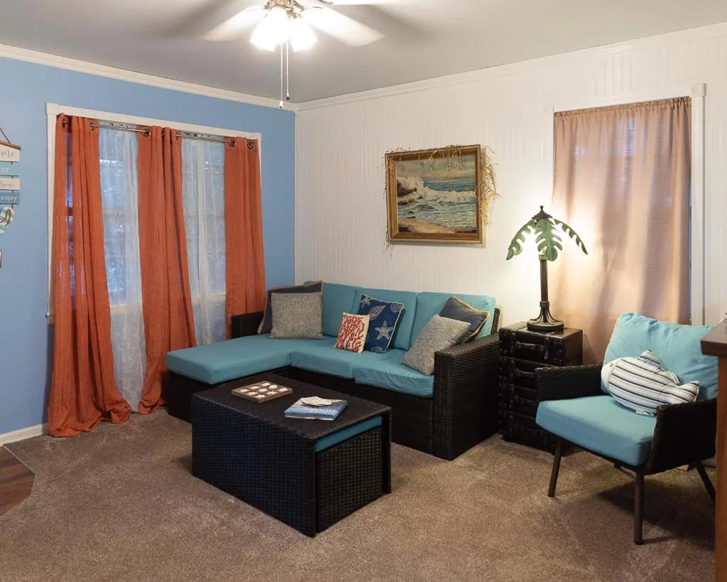 Living room in Silver Heart Inn & Cottages