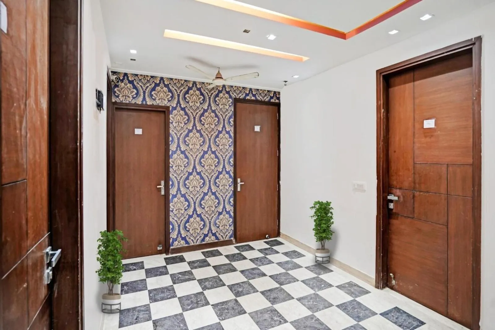 The Bed And Rock Kalkaji