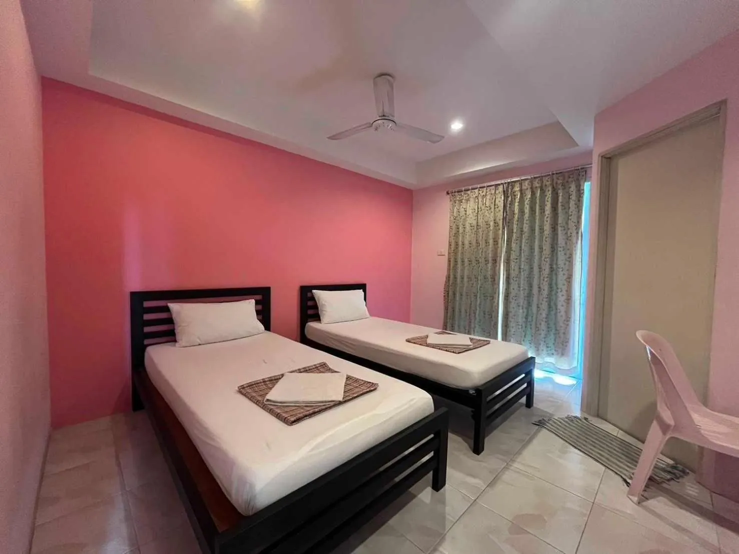 Photo of the whole room, Bed in Bonita House