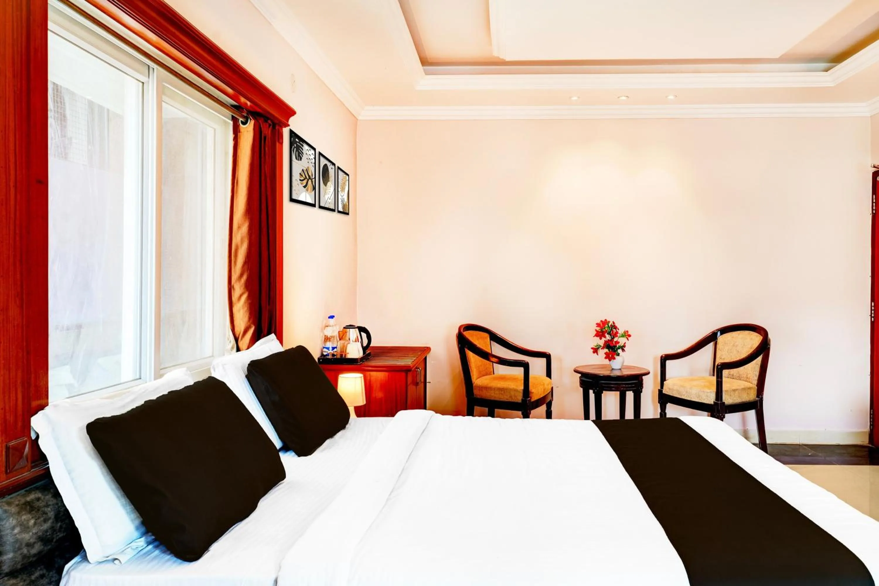 Bedroom, Bed in Super Townhouse Anantapur Near Srikantam Circle