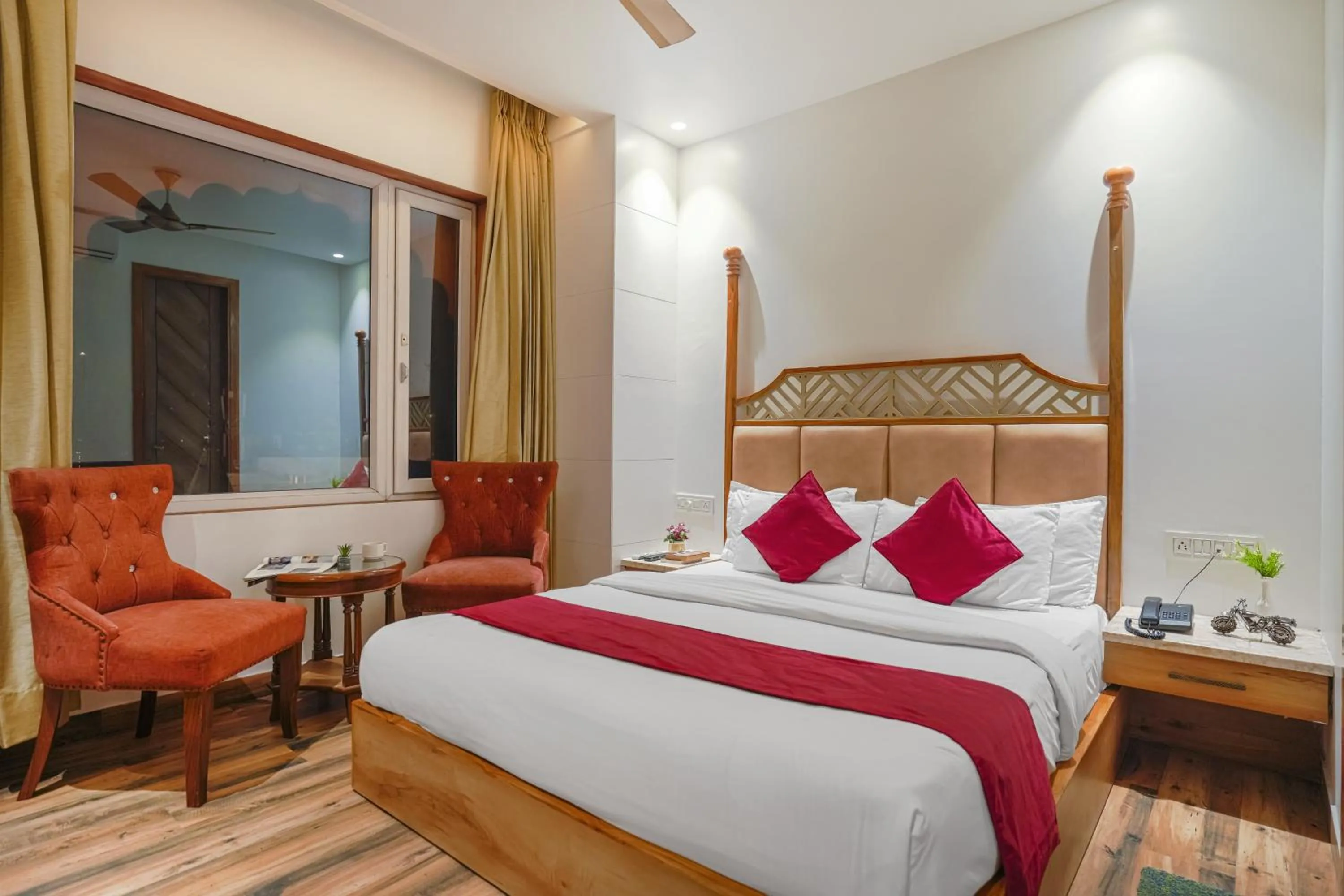 Bedroom in Hotel RV Golden A Few Steps from Golden Temple