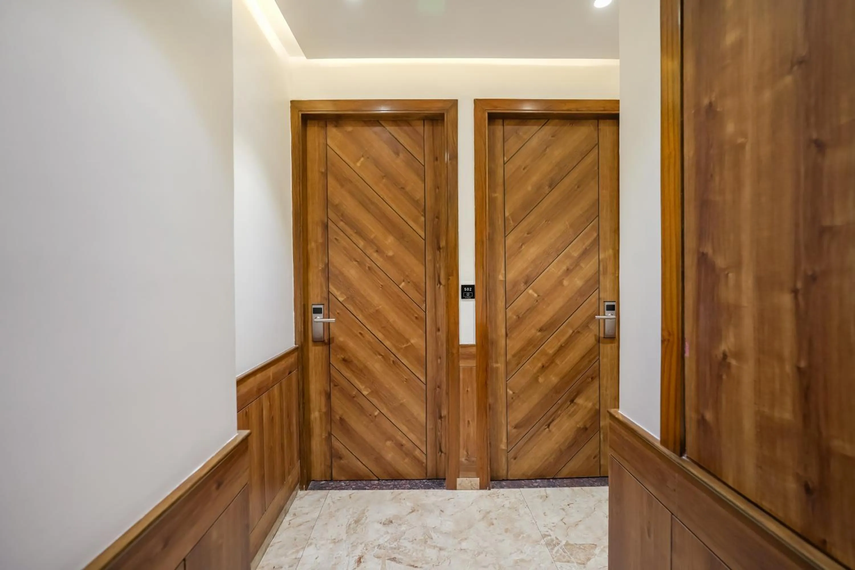 Lobby or reception in Hotel RV Golden A Few Steps from Golden Temple