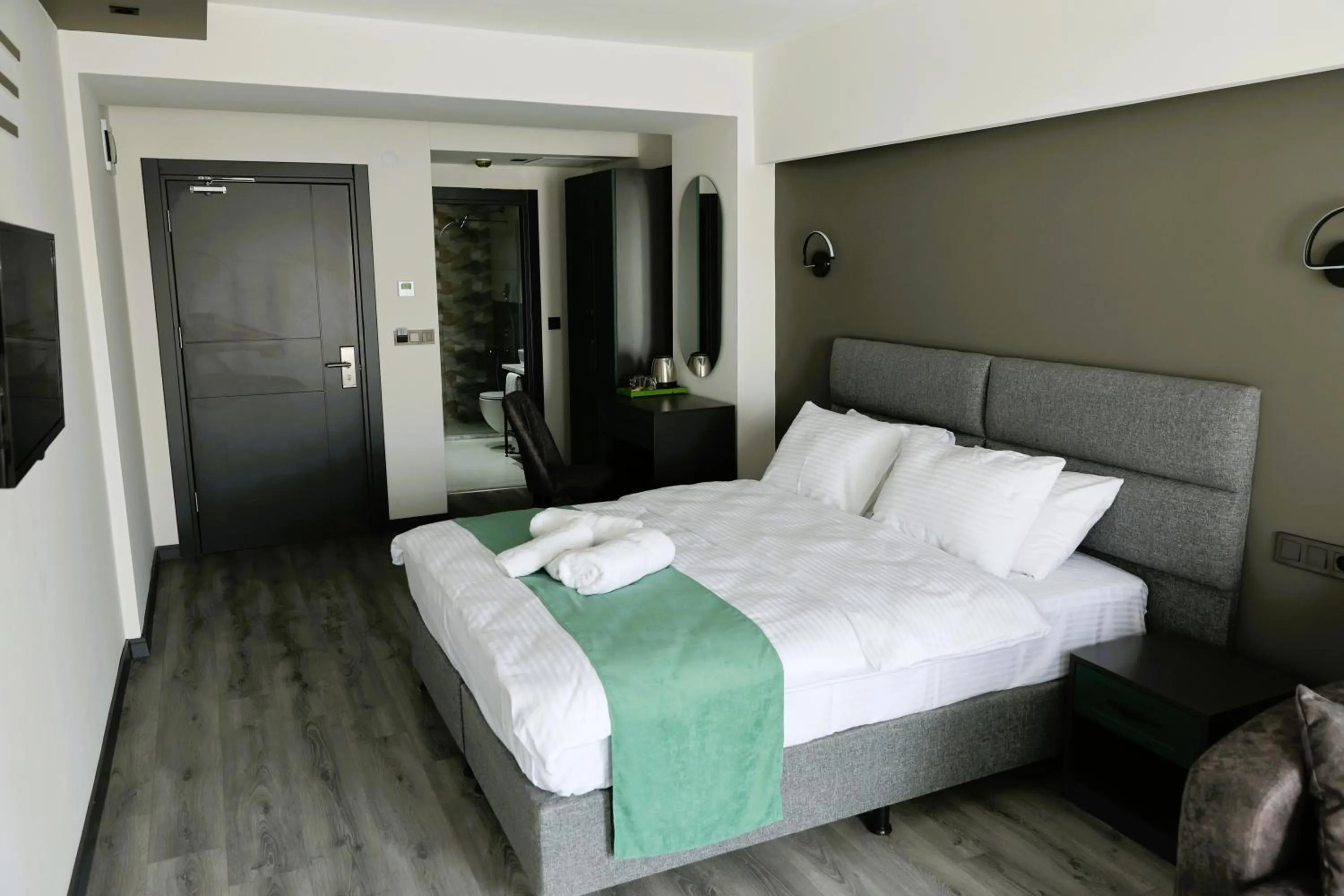 Bedroom, Bed in Aybek Ratio Hotel