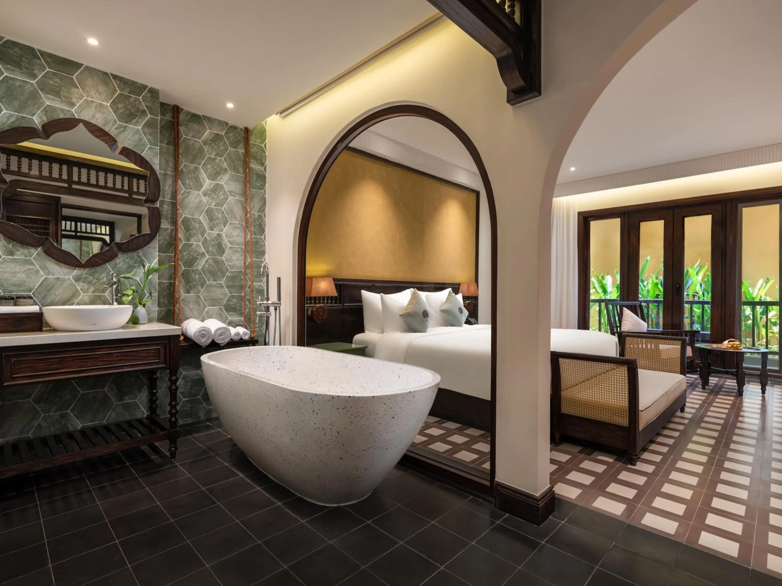 Photo of the whole room, Bed in The Signature Hoi An