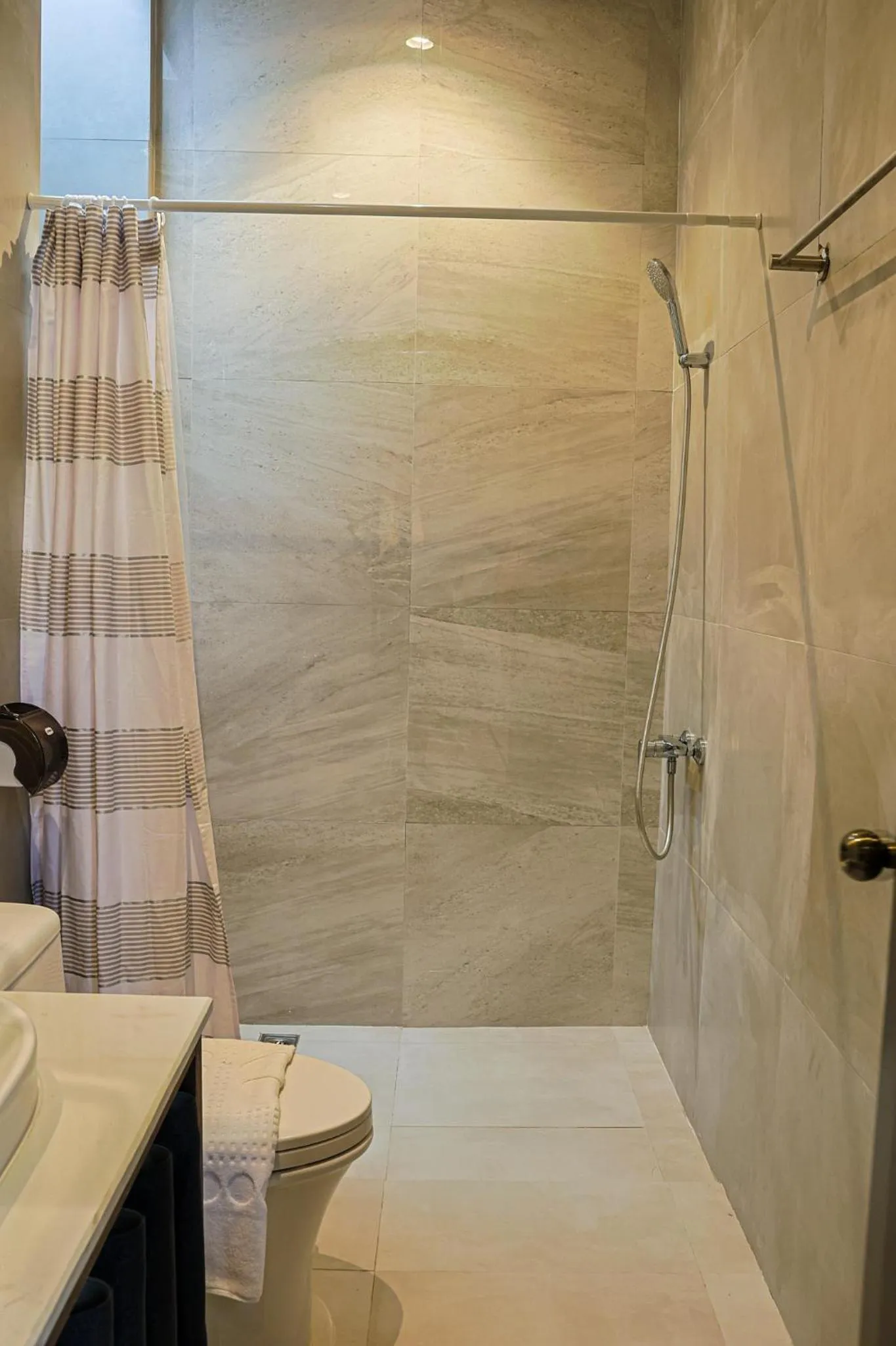 Shower in Phuping Valley Resort