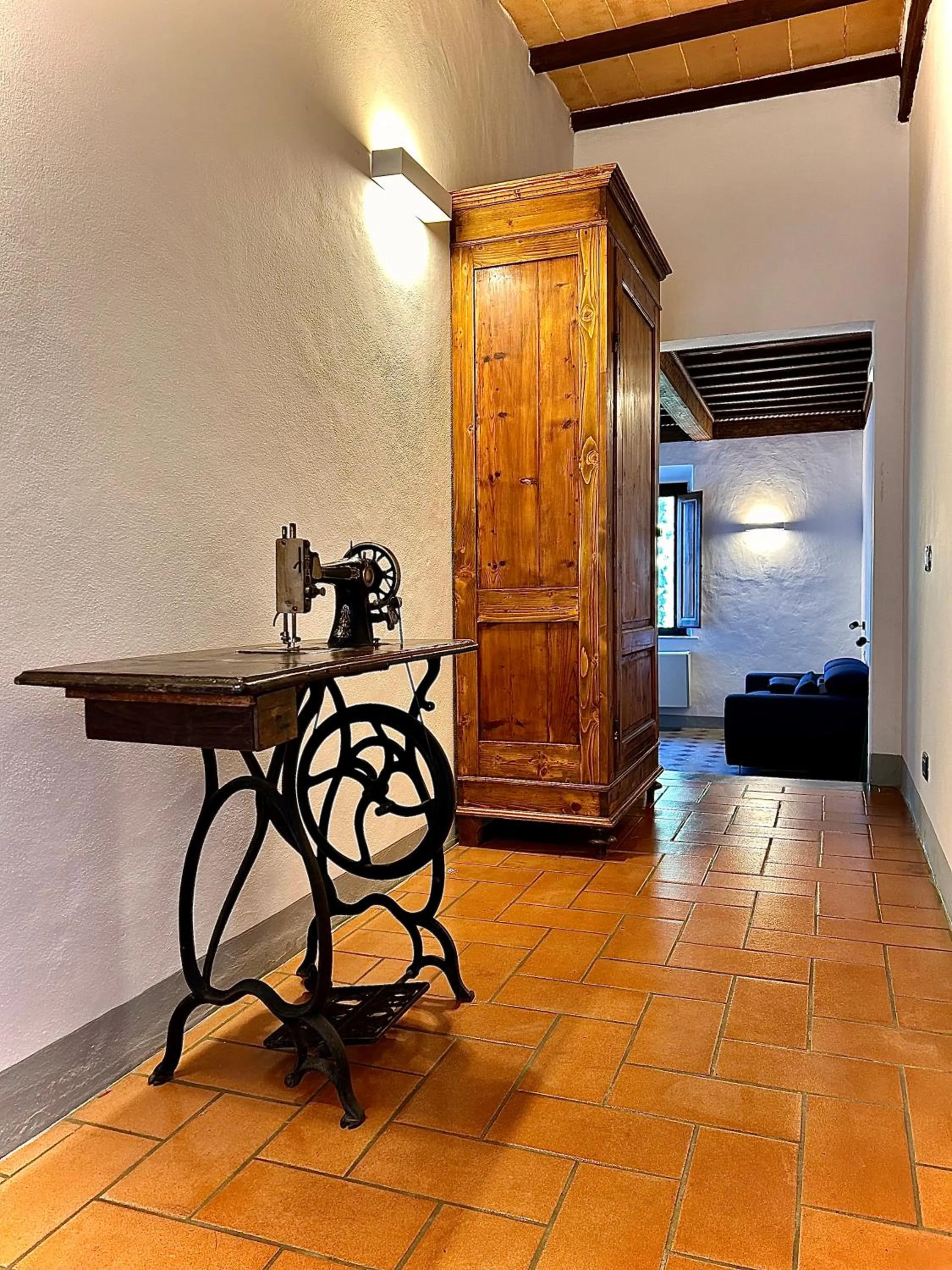 wardrobe in Villa Mucellena