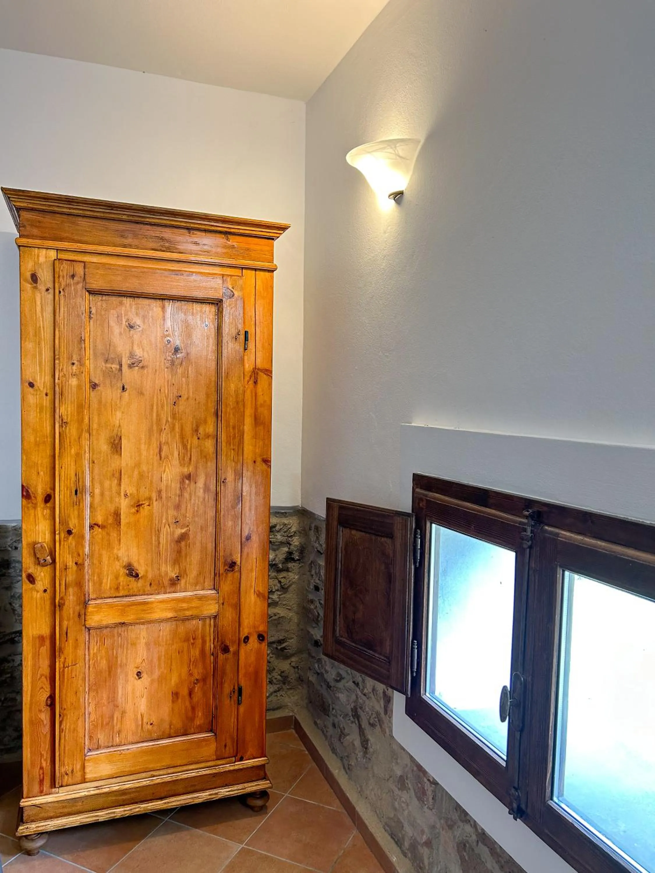 wardrobe in Villa Mucellena