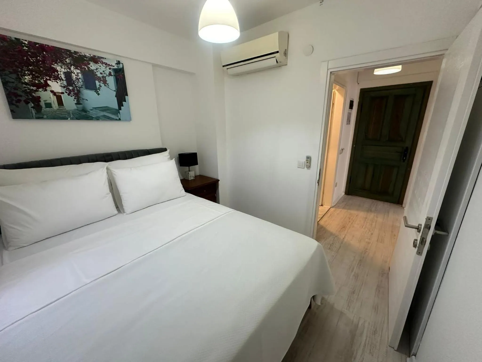 Bed in Wish Suites Bodrum Hotel