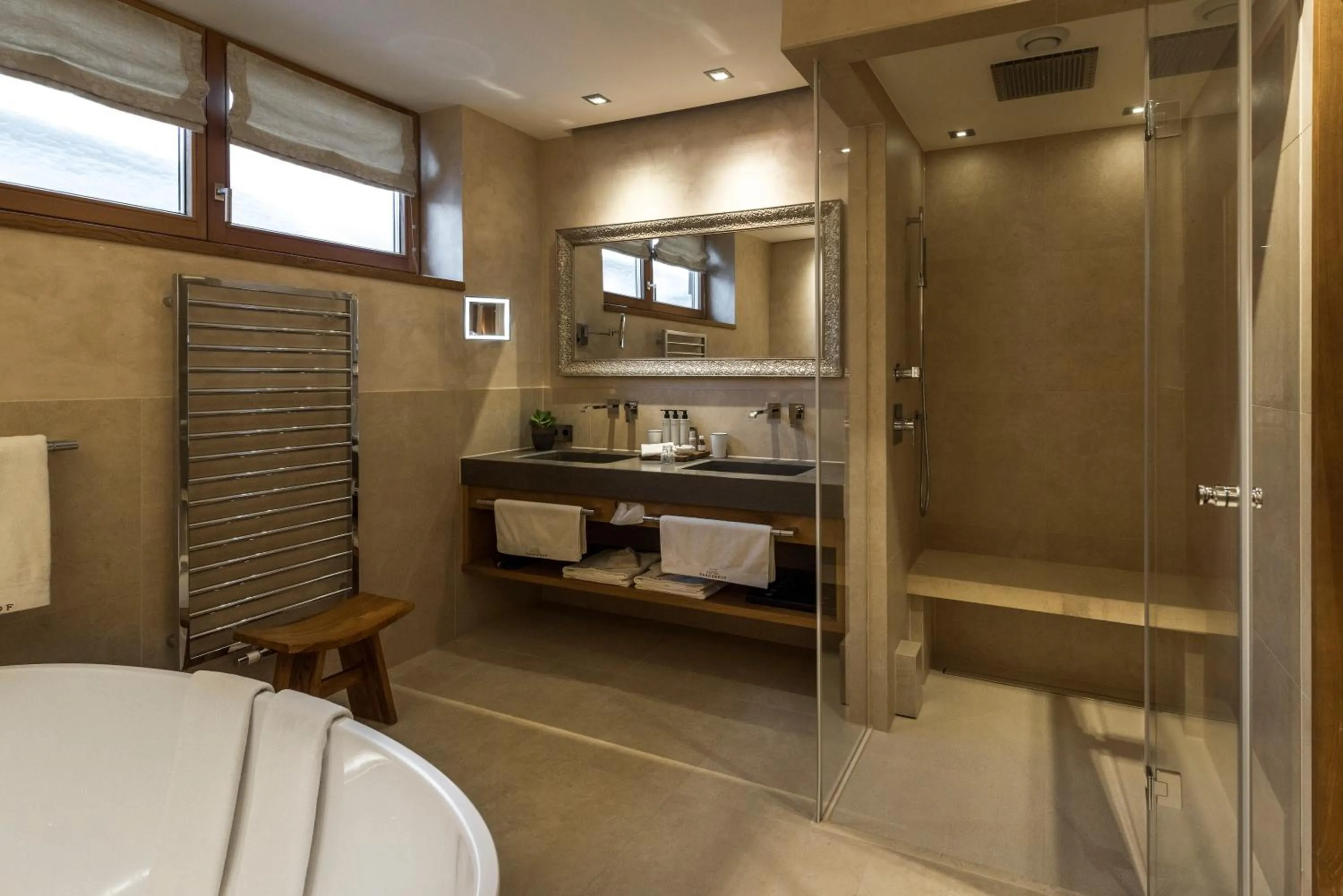 Shower in Hotel Tannenhof*****Superior