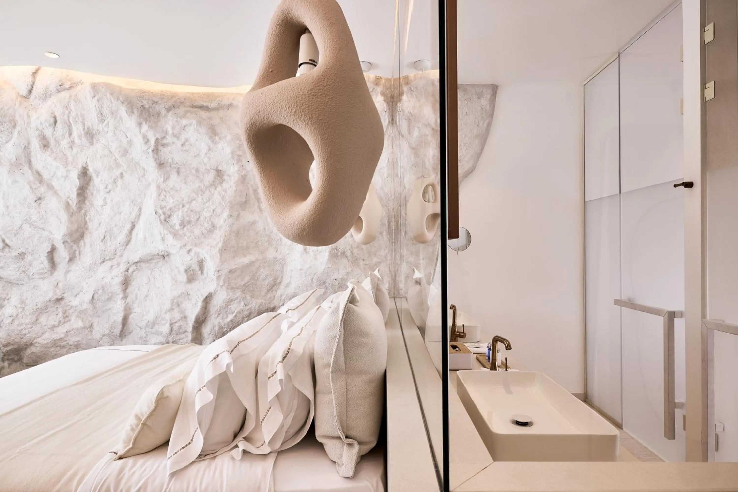 Bedroom, Bed in Ethereum Mykonos