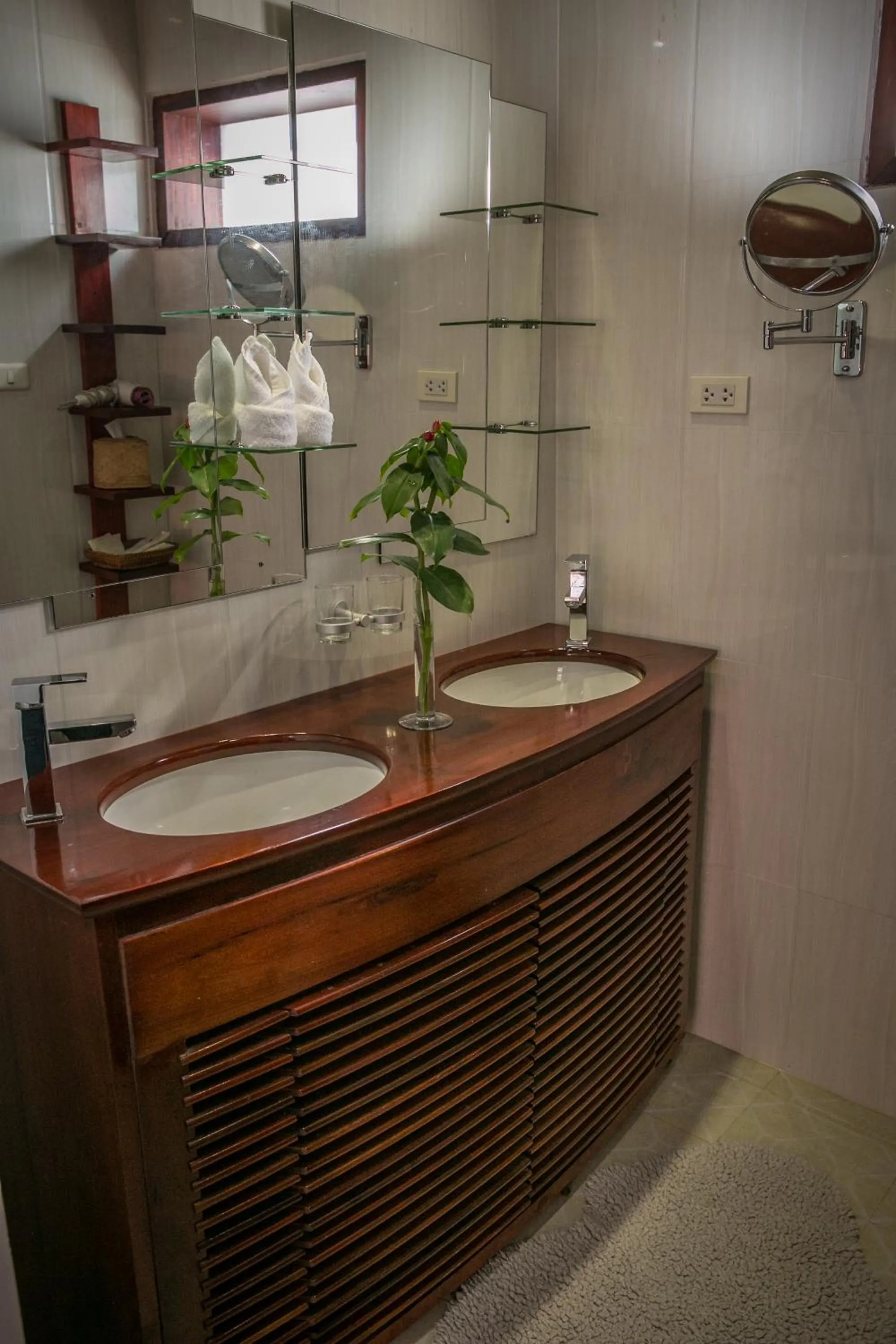 Bathroom in Mekong Riverview Hotel