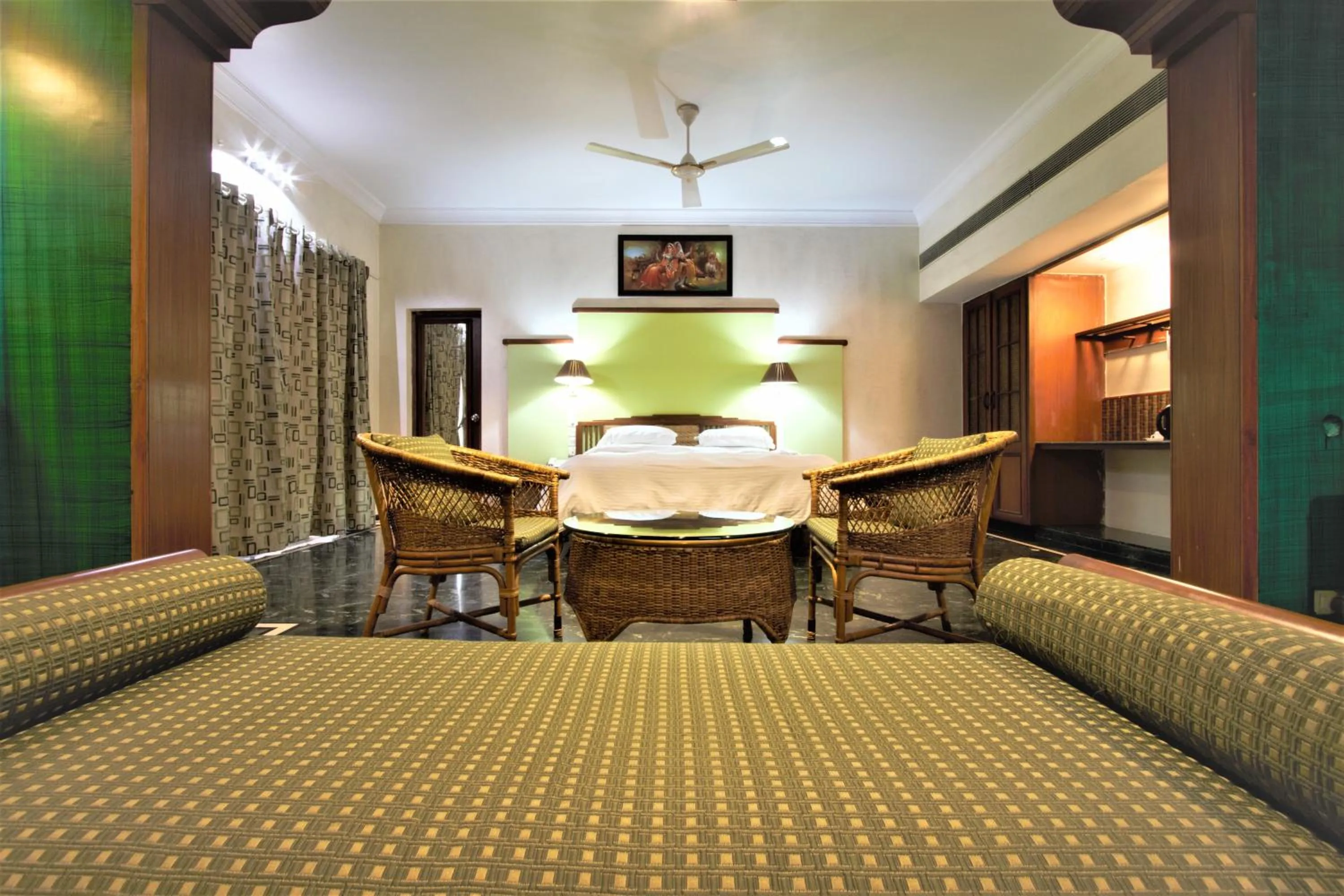 Living room, Bed in Damanganga Valley Resort Silvassa