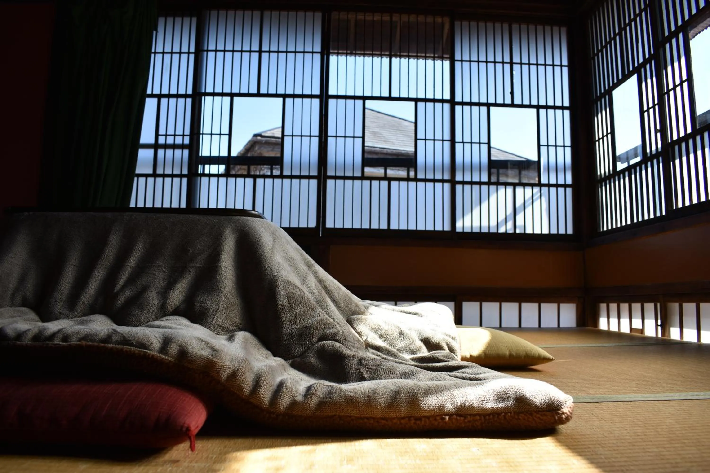 Living room, Bed in Villa Sacra