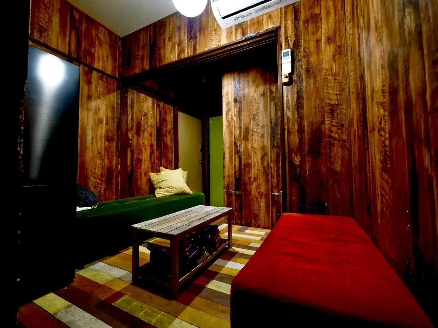 Communal lounge/ TV room in Villa Sacra