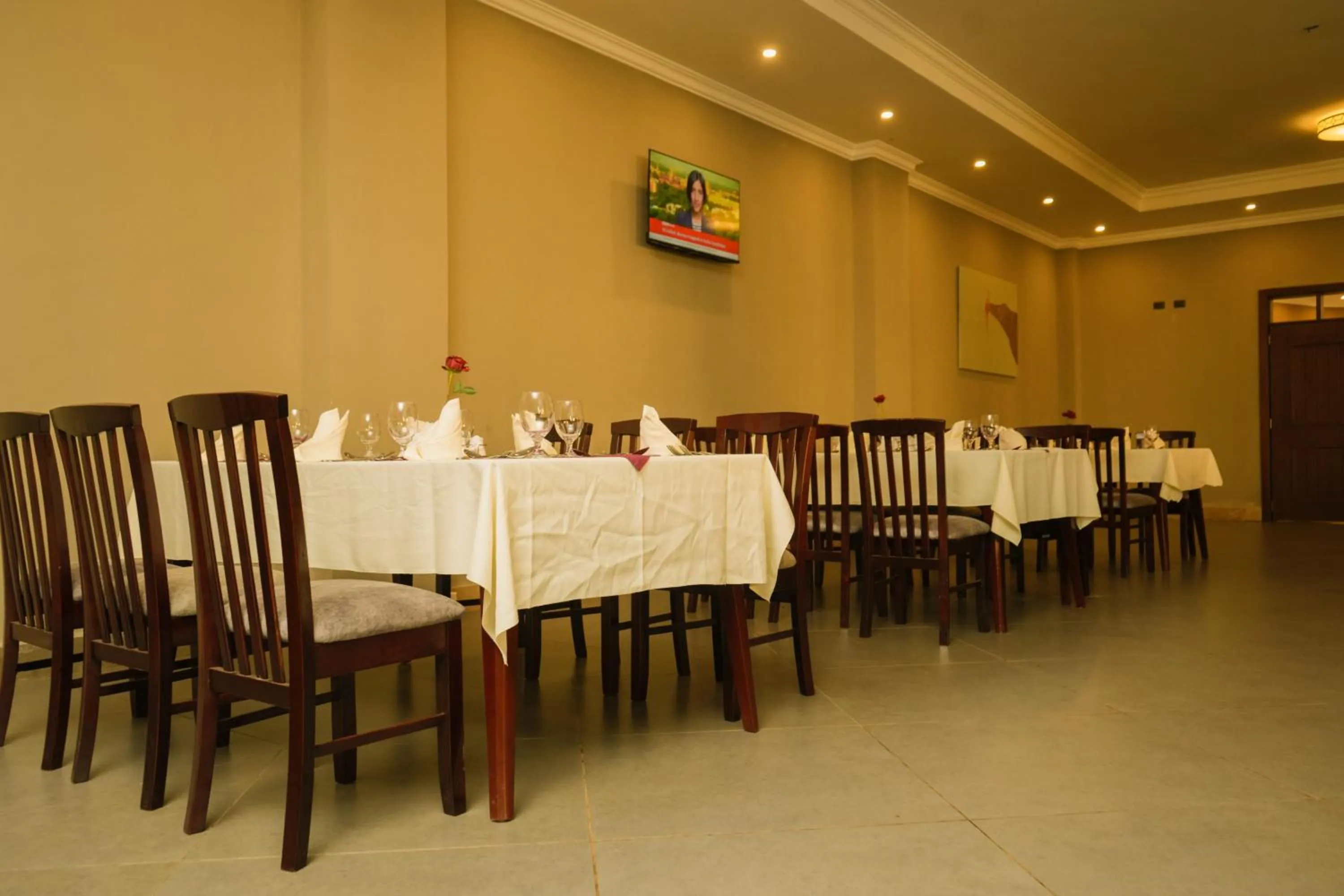 Restaurant/places to eat in Haile Hotel Wolaita