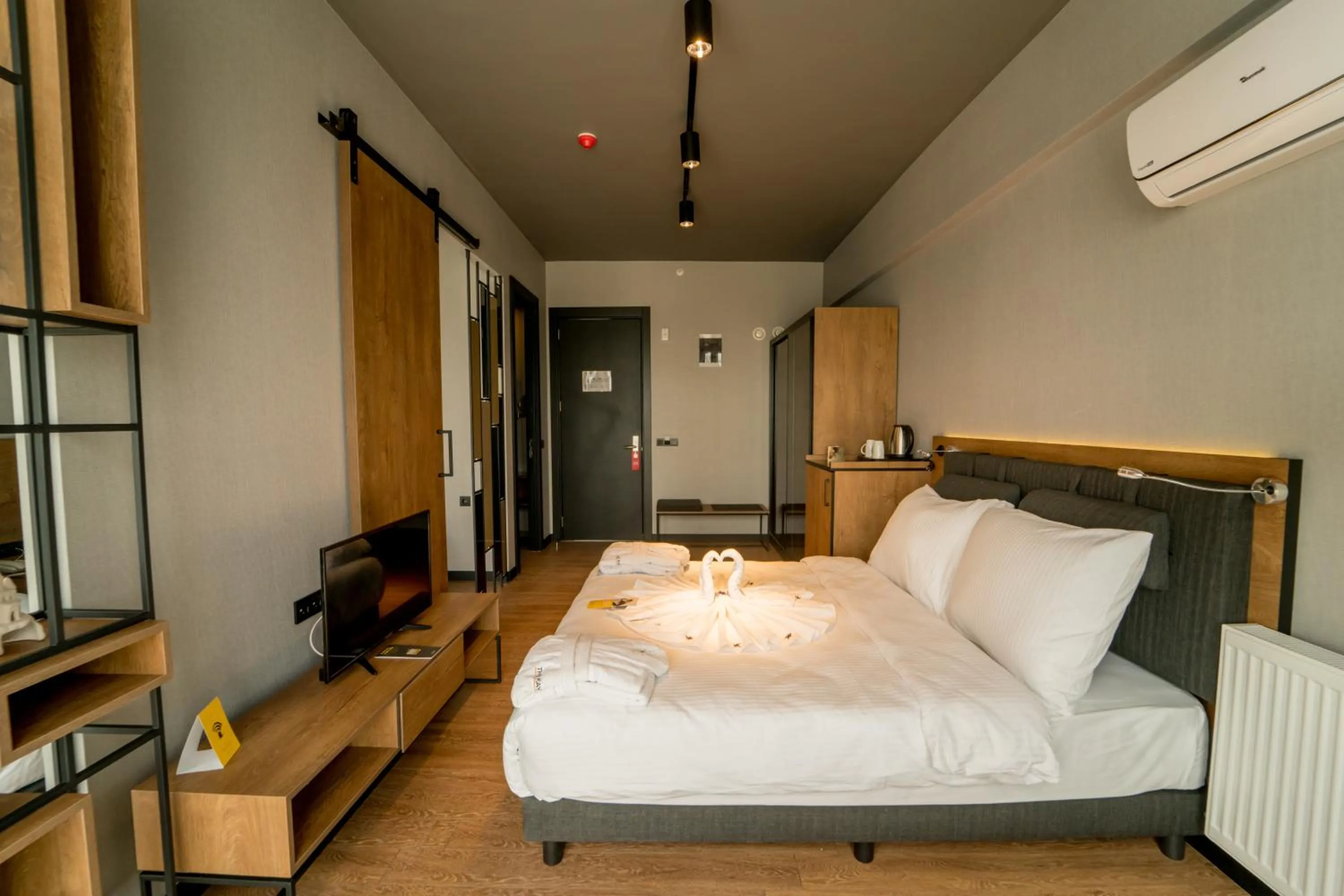 Bedroom, Bed in The Kayseri Loft Hotel