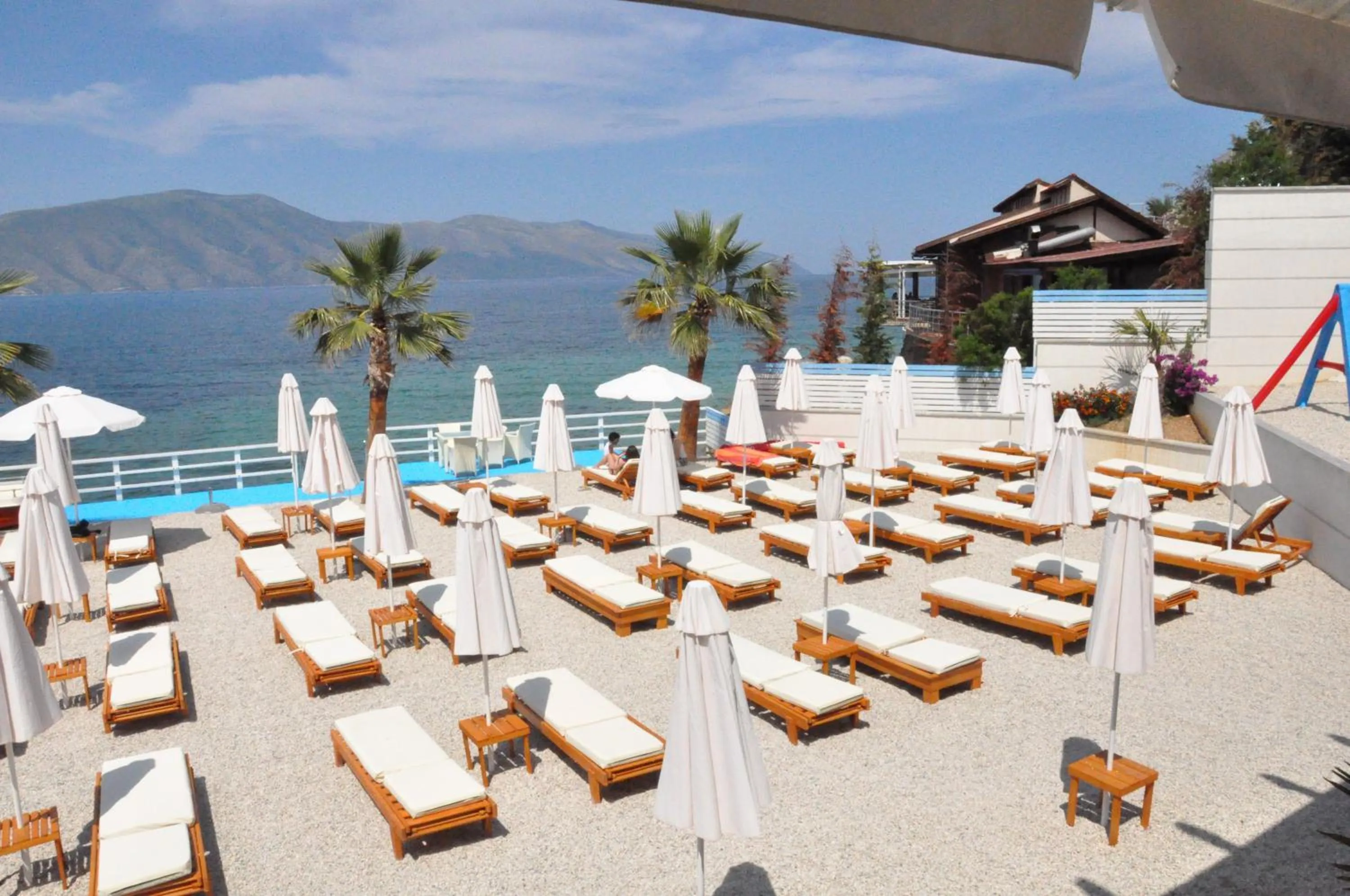 Patio in Coral Hotel & Resort